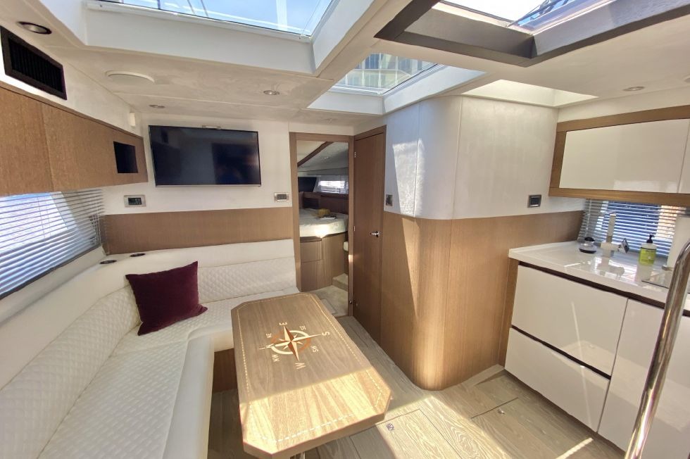 Used-2018-Galeon-405-HTS