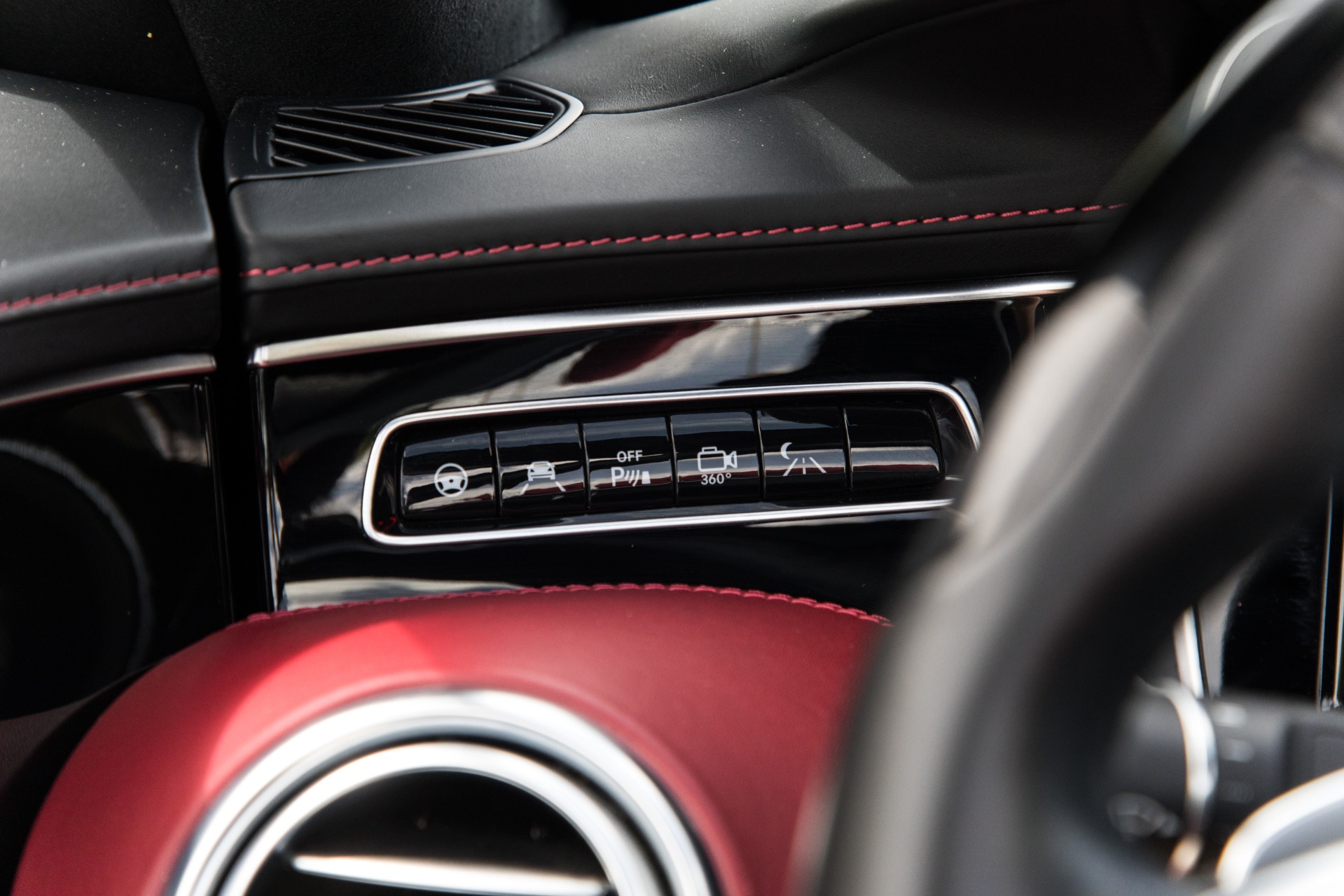Used-2017-Mercedes-Benz-S-Class-S-550