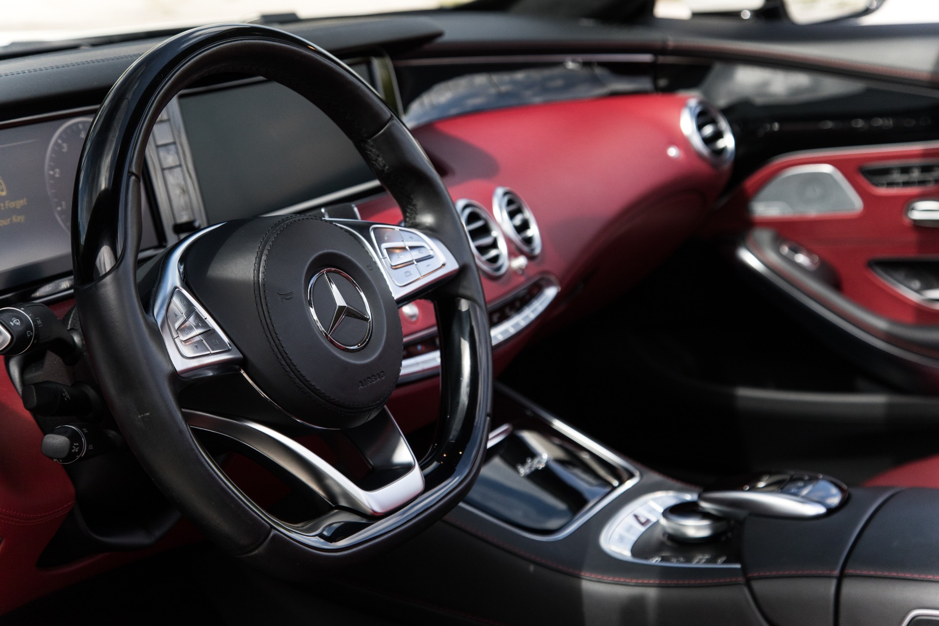 Used-2017-Mercedes-Benz-S-Class-S-550