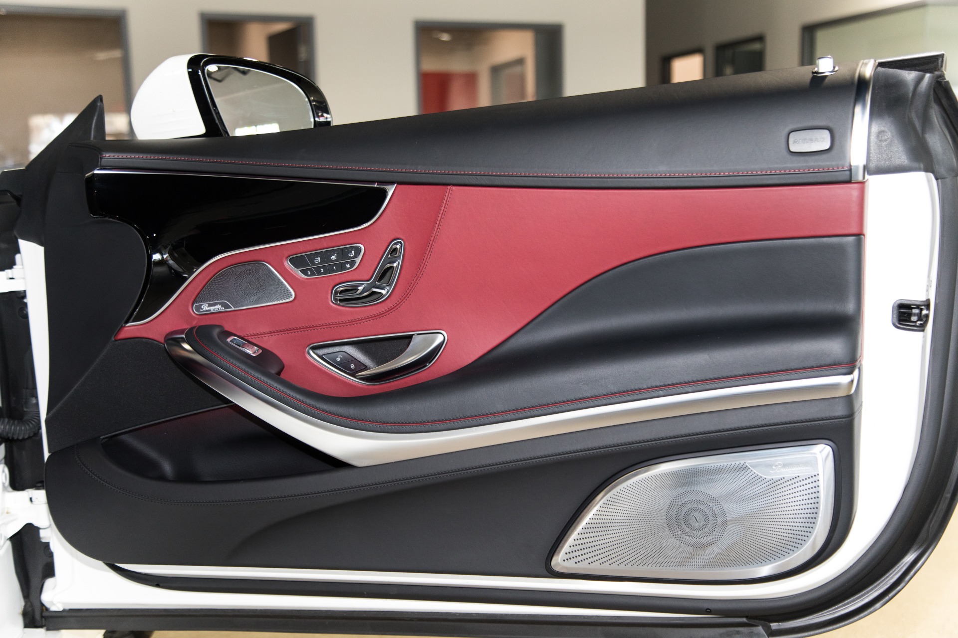 Used-2017-Mercedes-Benz-S-Class-S-550