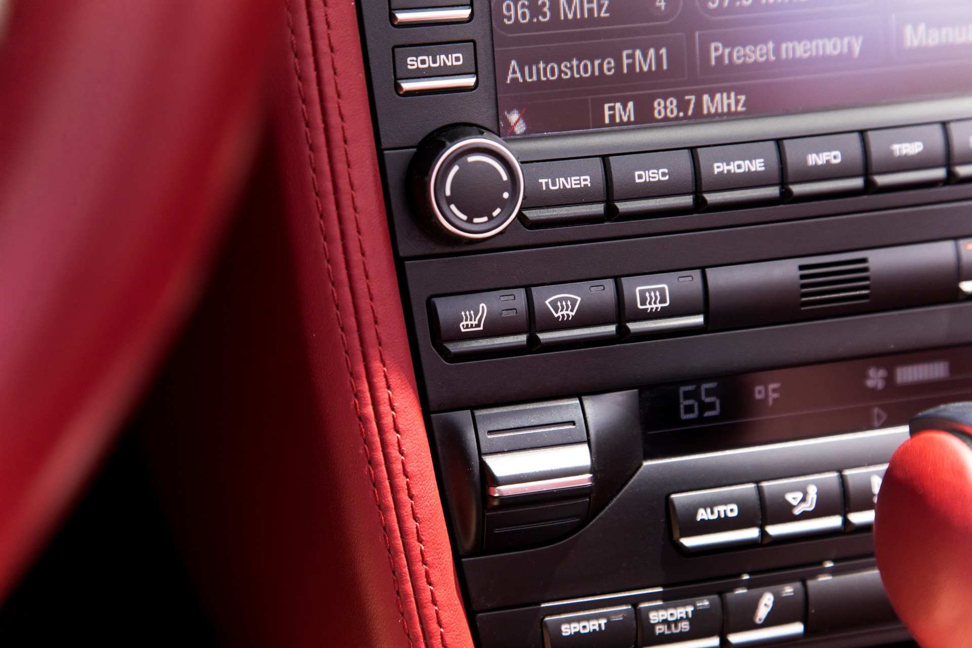Used-2013-Porsche-911-Turbo-S