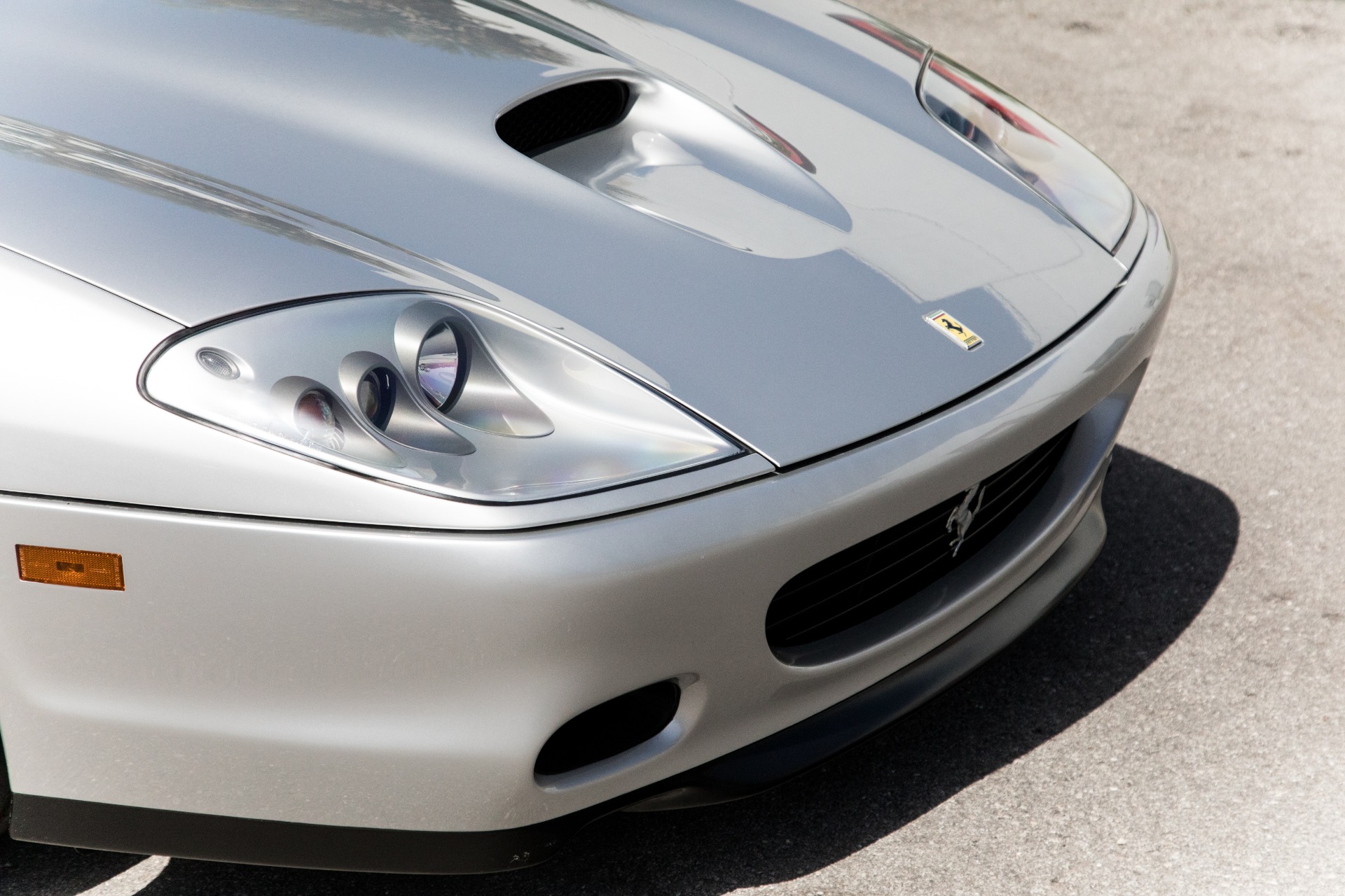 Used-2003-Ferrari-575M-Maranello