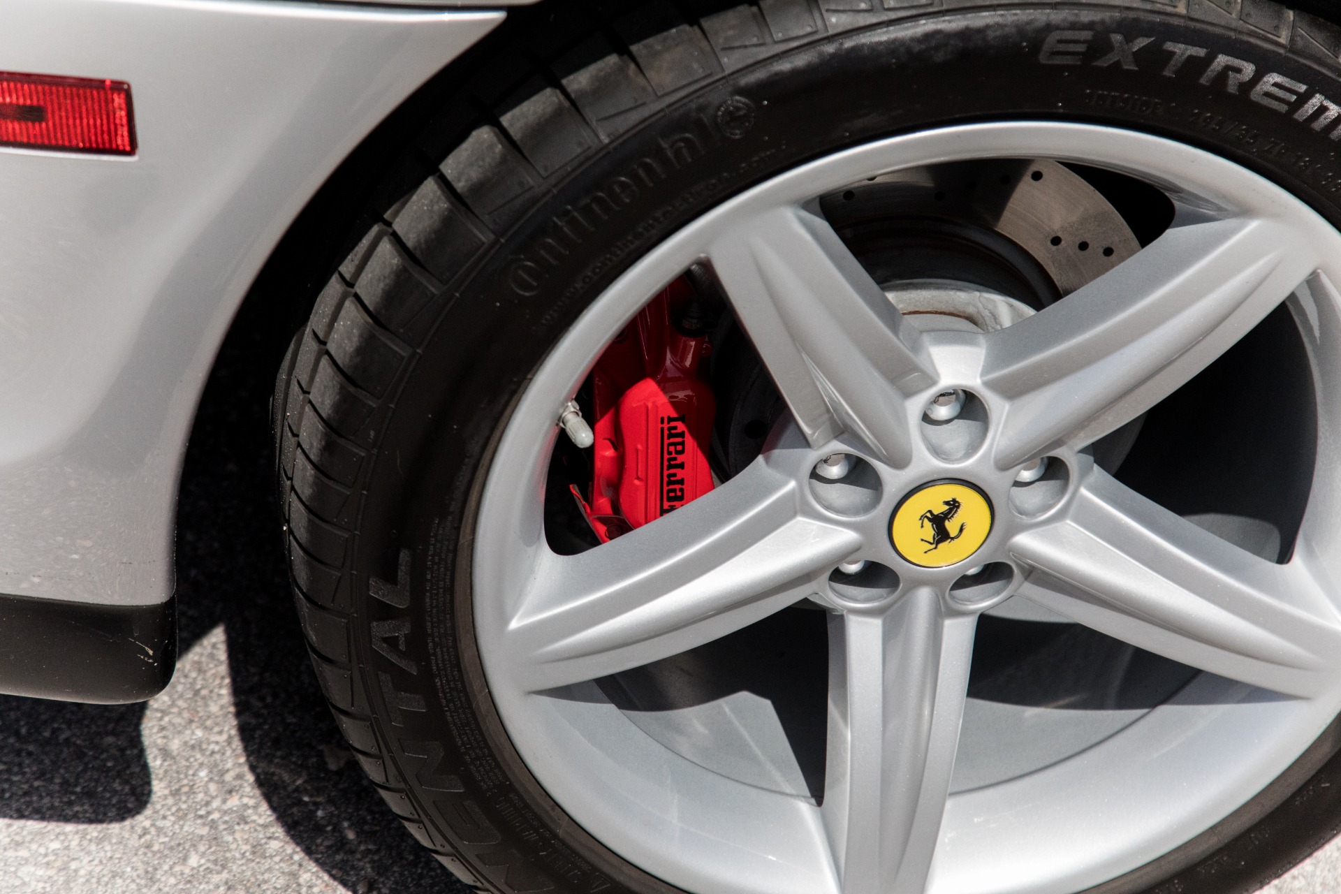 Used-2003-Ferrari-575M-Maranello