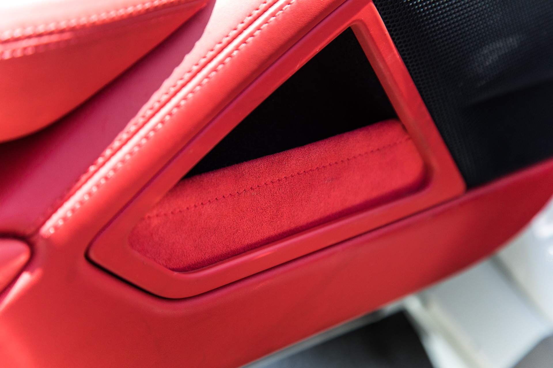 Used-2013-Ferrari-458-Spider
