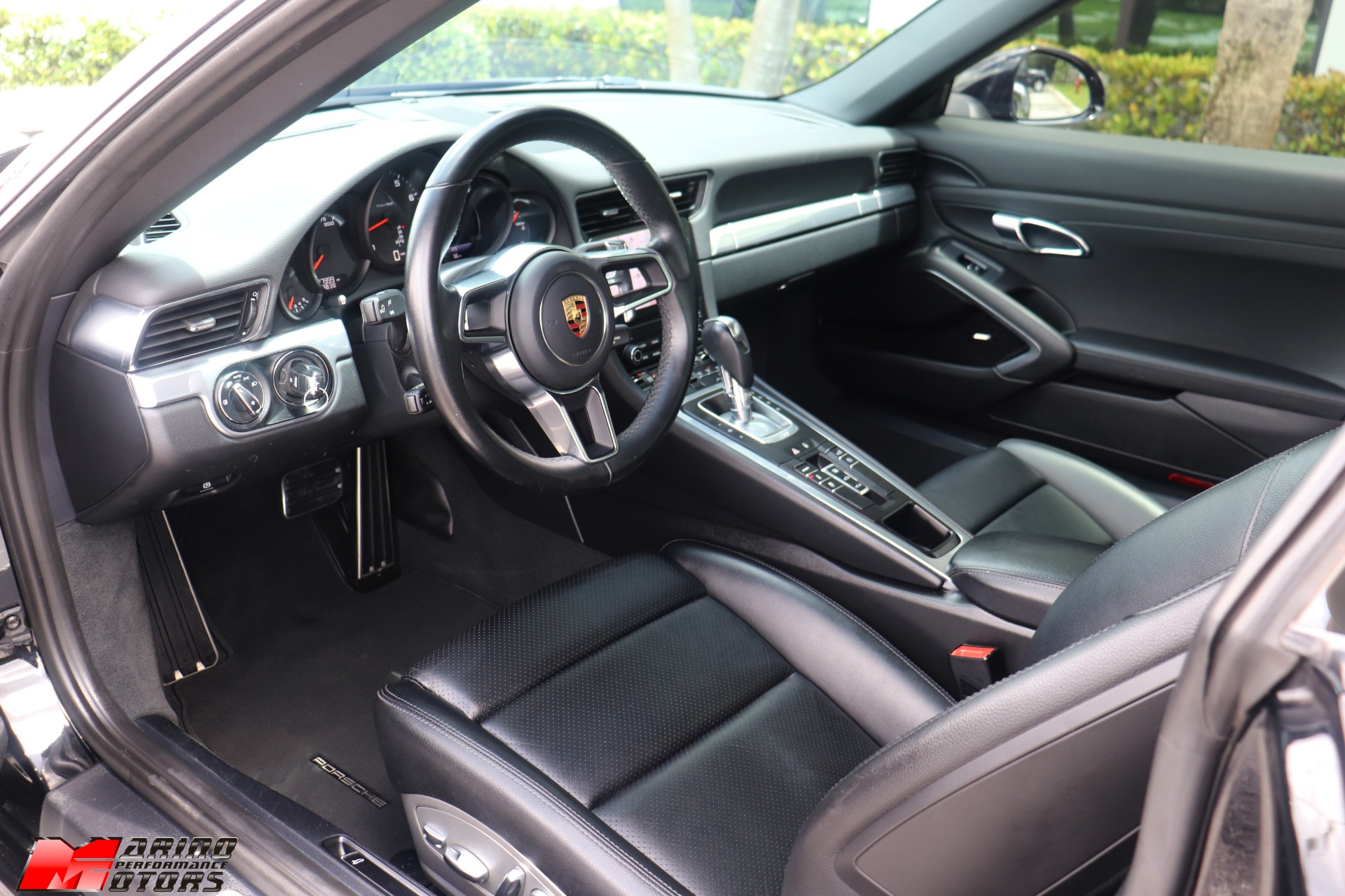 Used-2017-Porsche-911-Carrera
