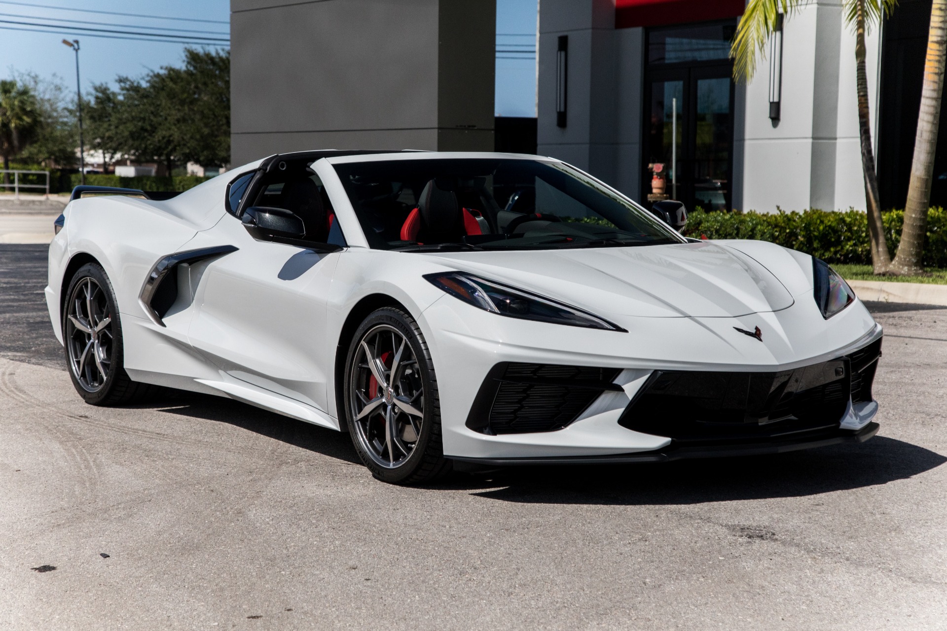 Used-2020-Chevrolet-Corvette-Stingray
