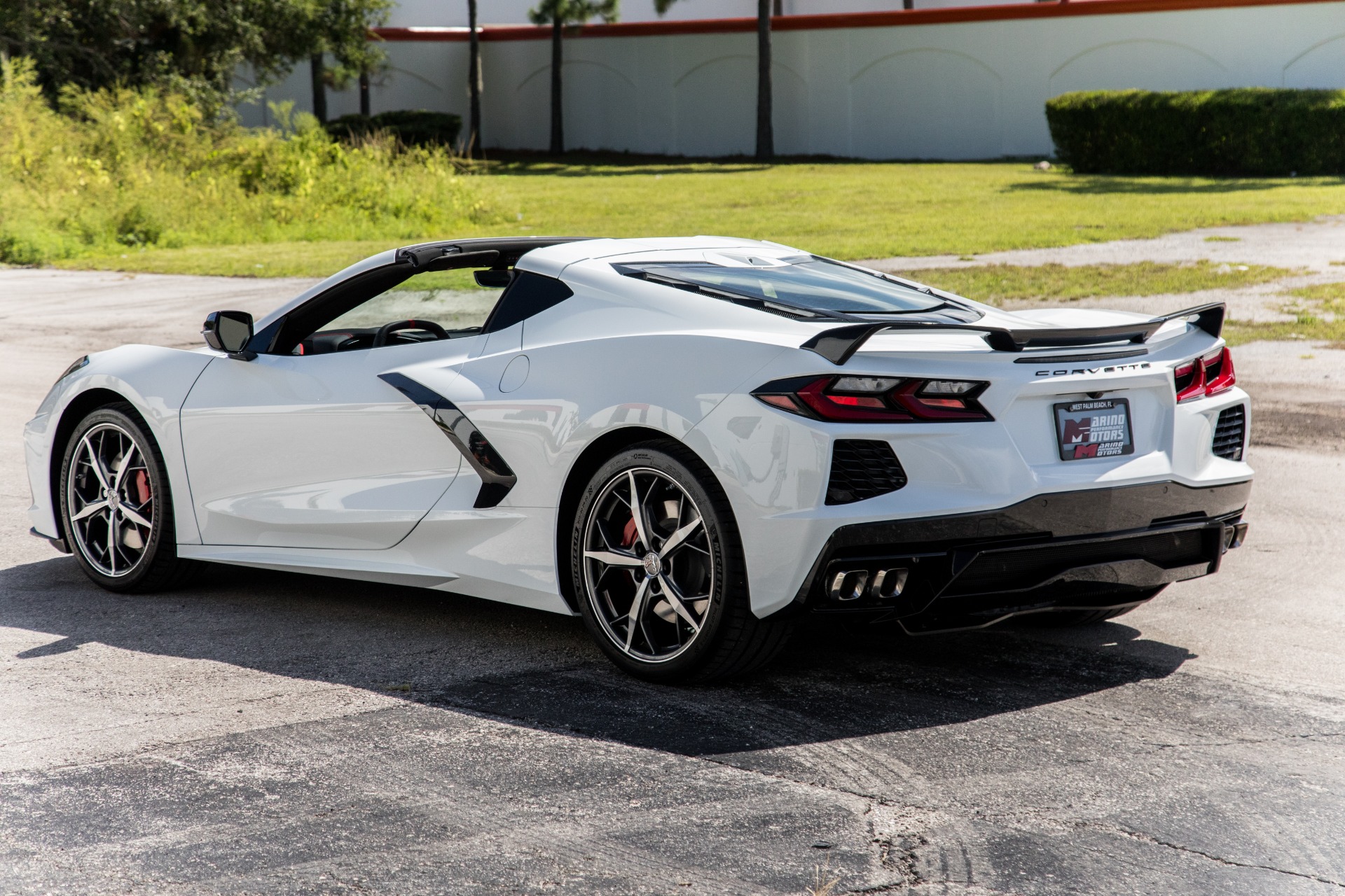 Used-2020-Chevrolet-Corvette-Stingray