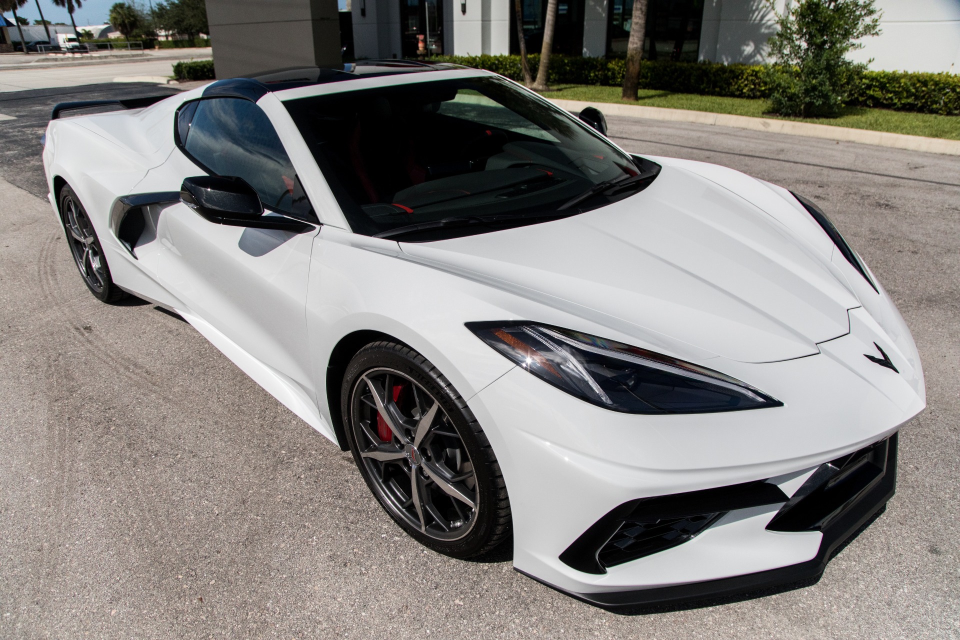 Used-2020-Chevrolet-Corvette-Stingray