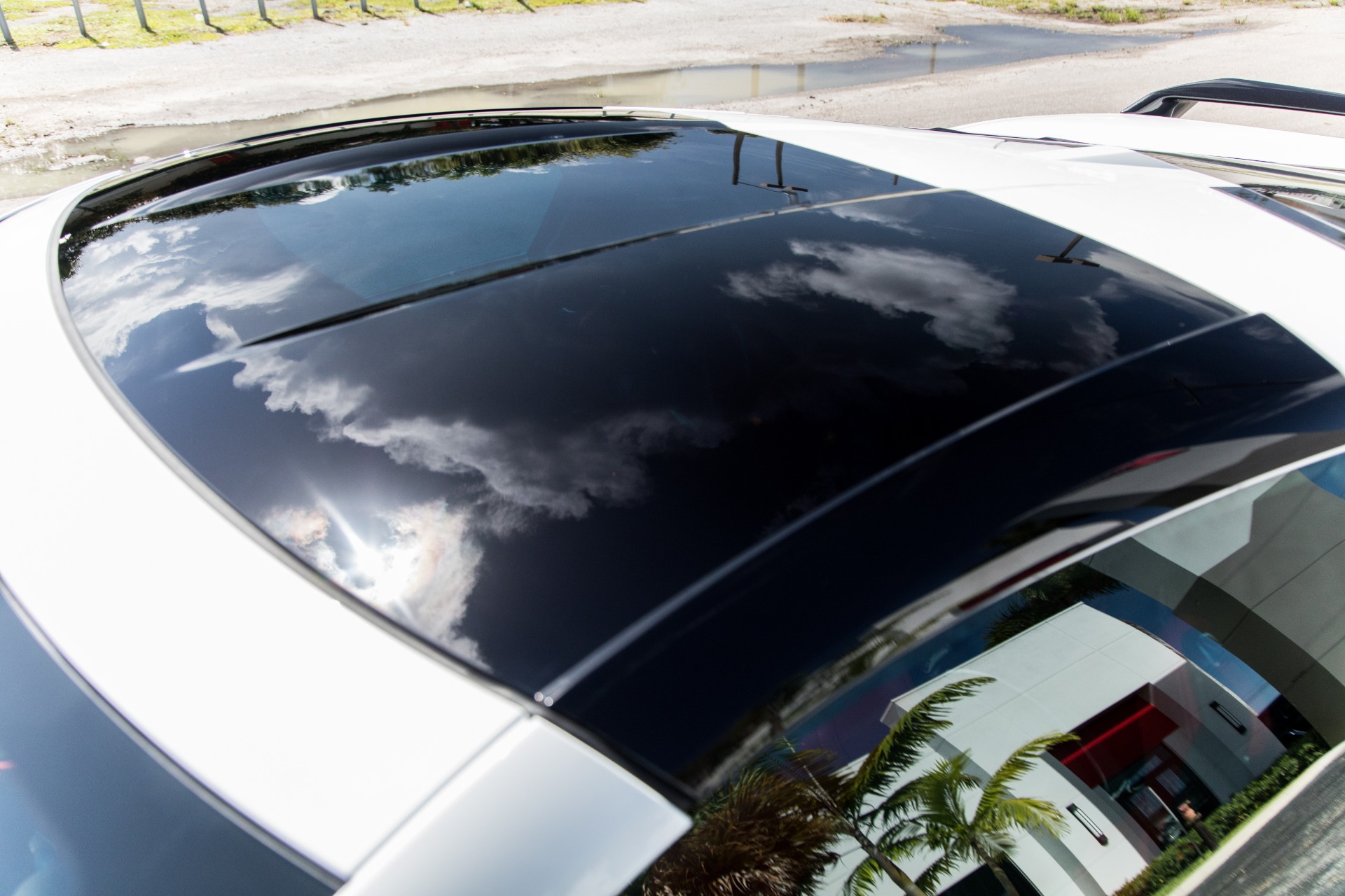 Used-2020-Chevrolet-Corvette-Stingray