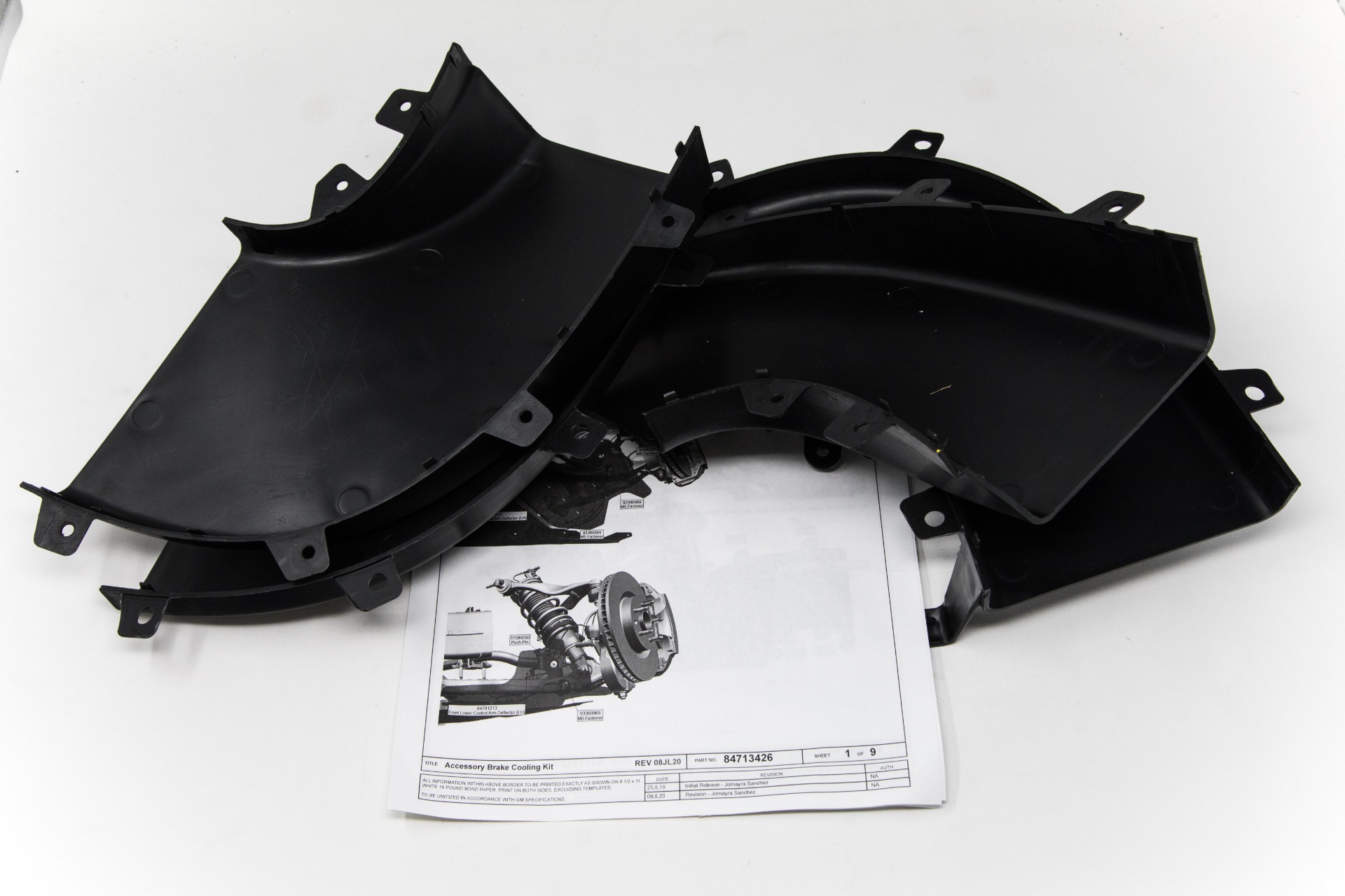 Used-2020-Chevrolet-Corvette-Stingray