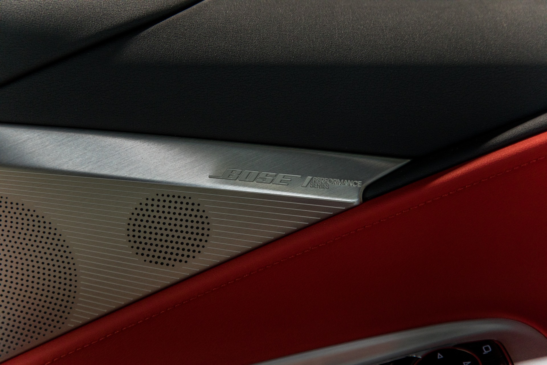 Used-2020-Chevrolet-Corvette-Stingray