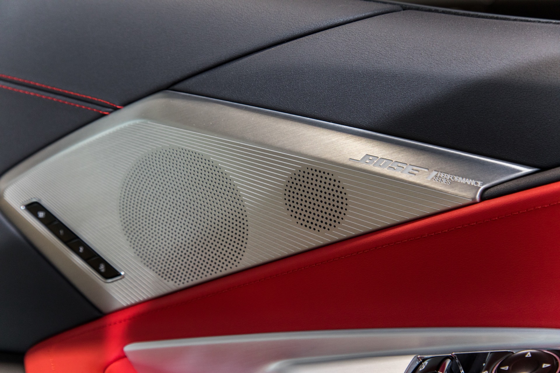 Used-2020-Chevrolet-Corvette-Stingray