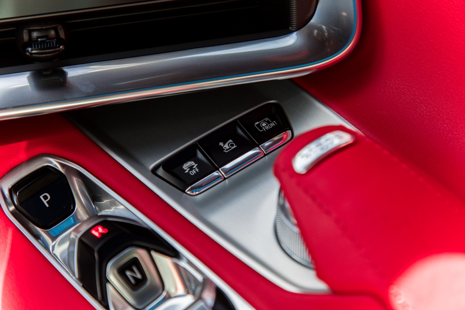 Used-2020-Chevrolet-Corvette-Stingray