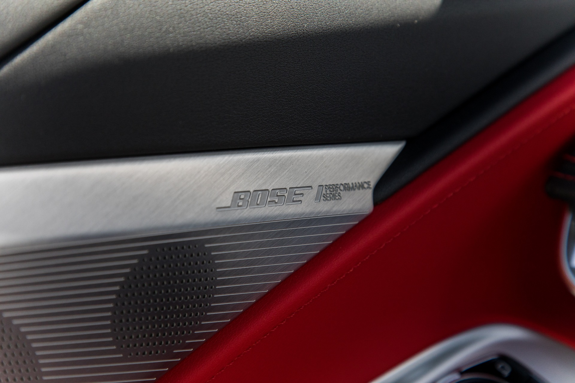 Used-2020-Chevrolet-Corvette-Stingray