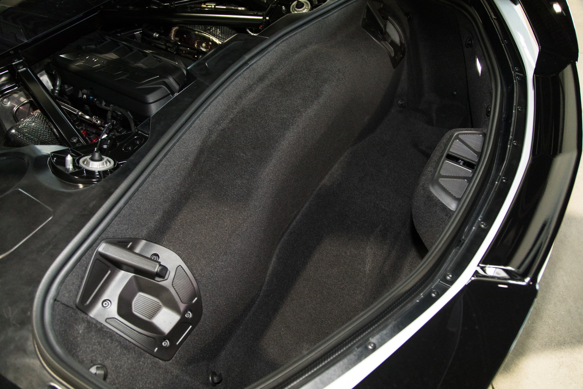 Used-2020-Chevrolet-Corvette-Stingray