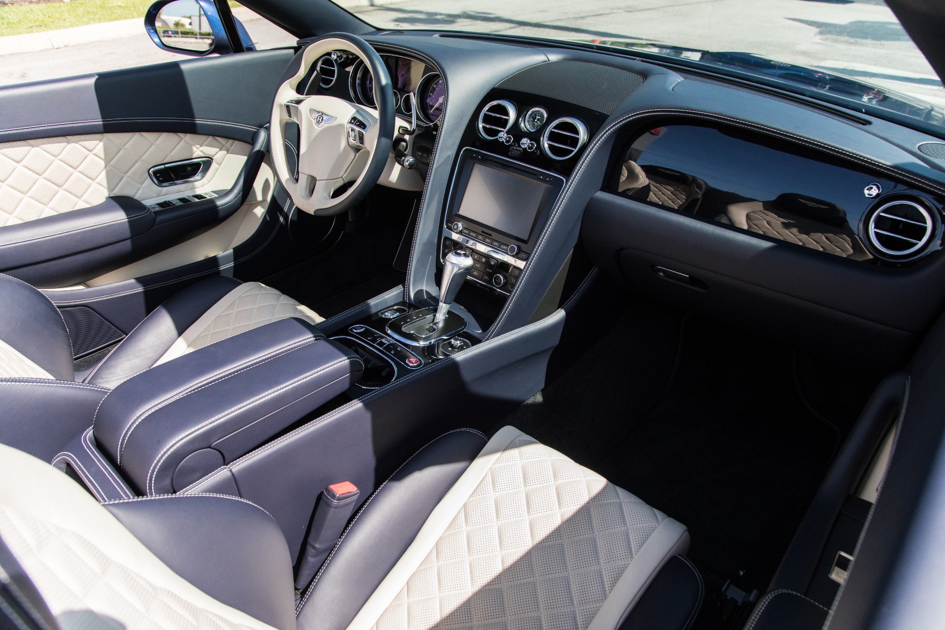 Used-2017-Bentley-Continental-GTC-V8-S