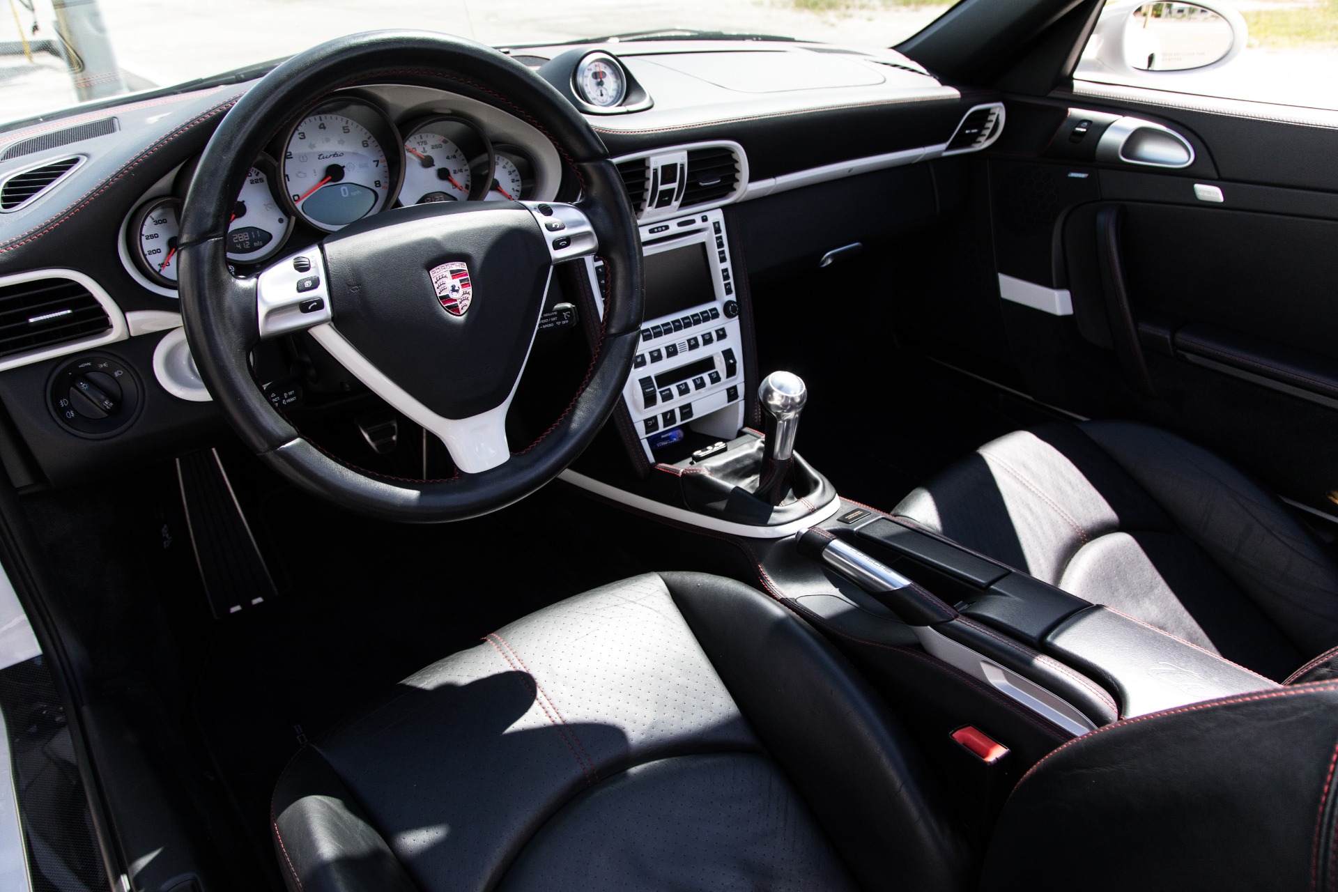 Used-2008-Porsche-911-Turbo