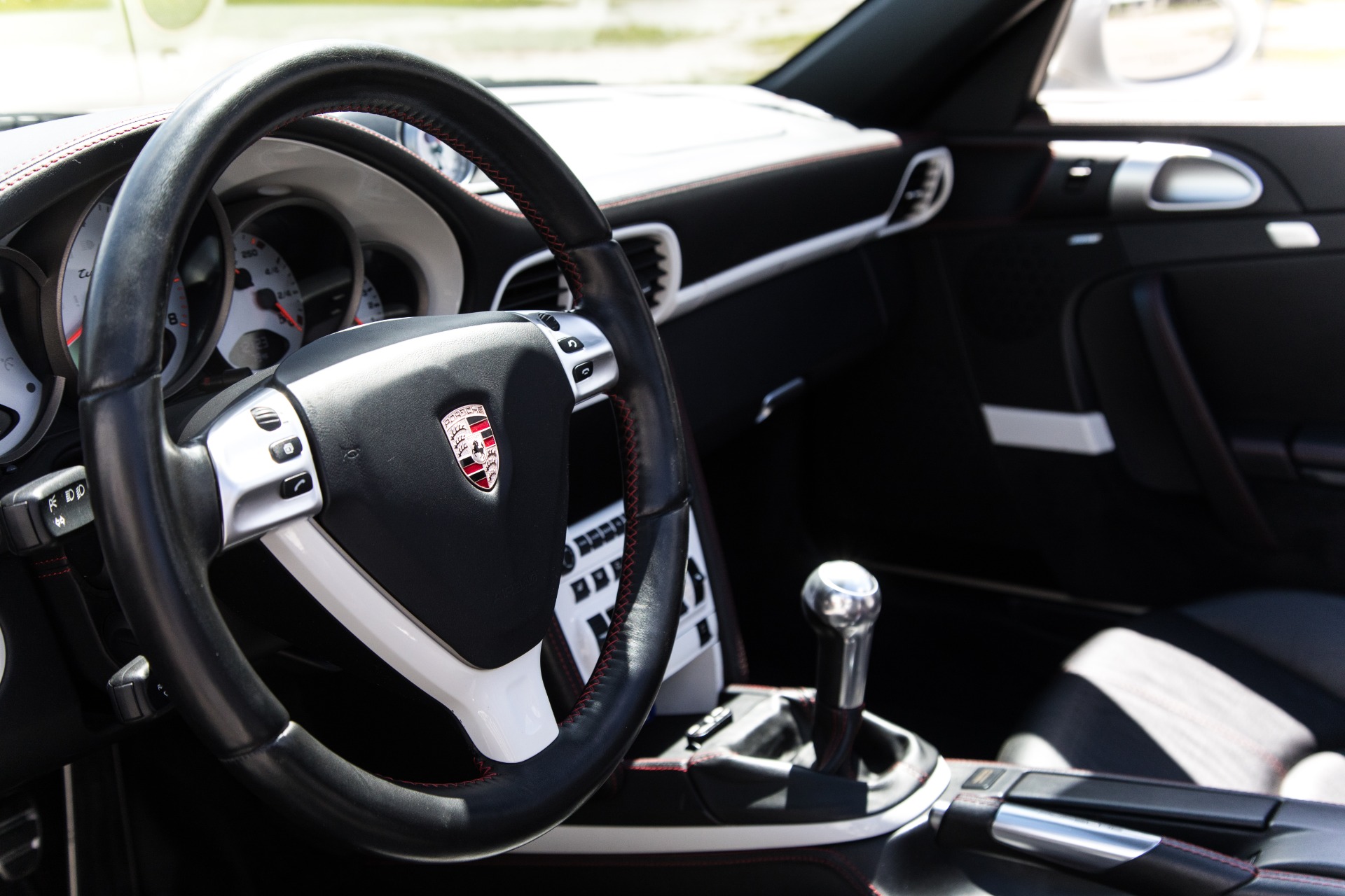 Used-2008-Porsche-911-Turbo