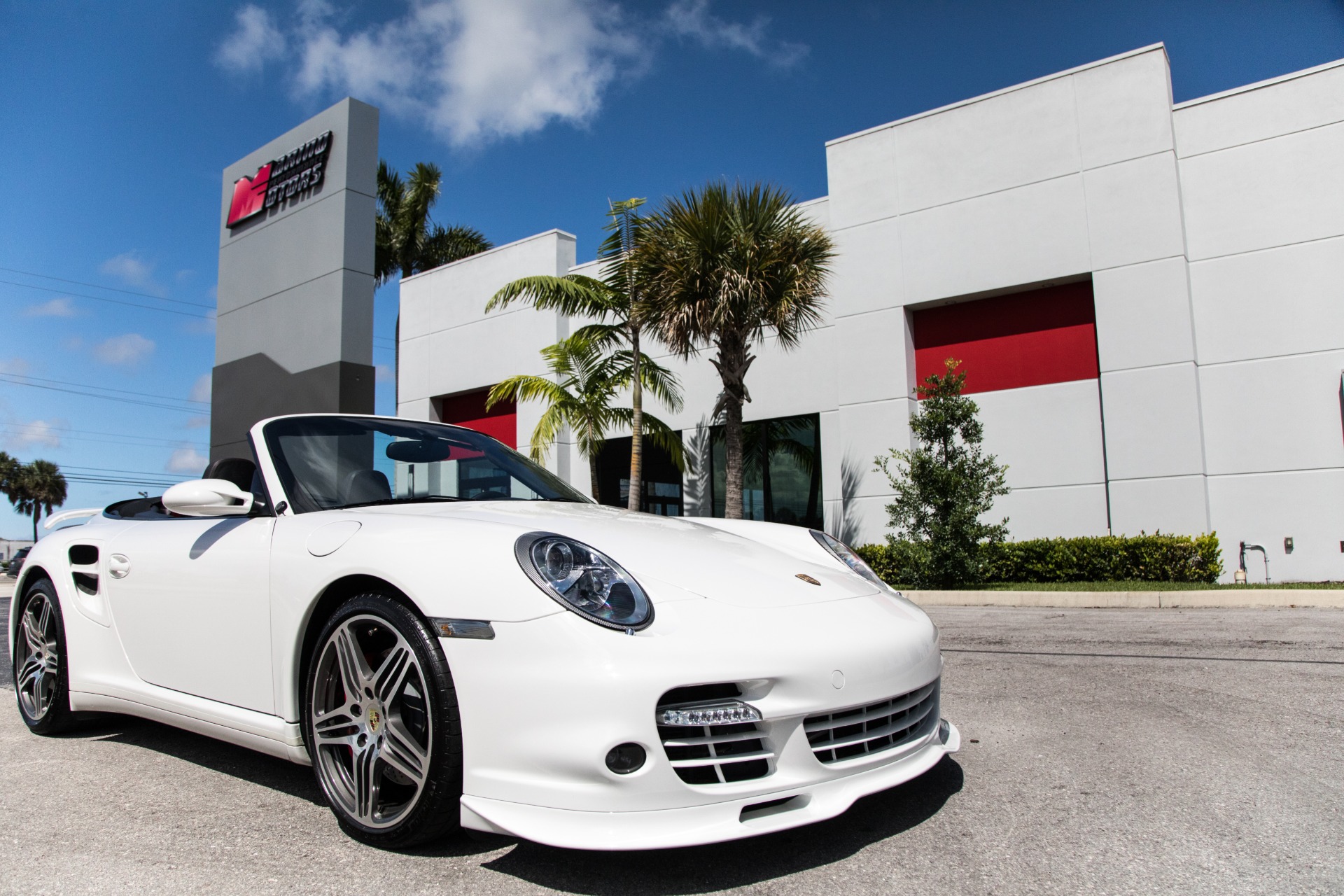 Used-2008-Porsche-911-Turbo