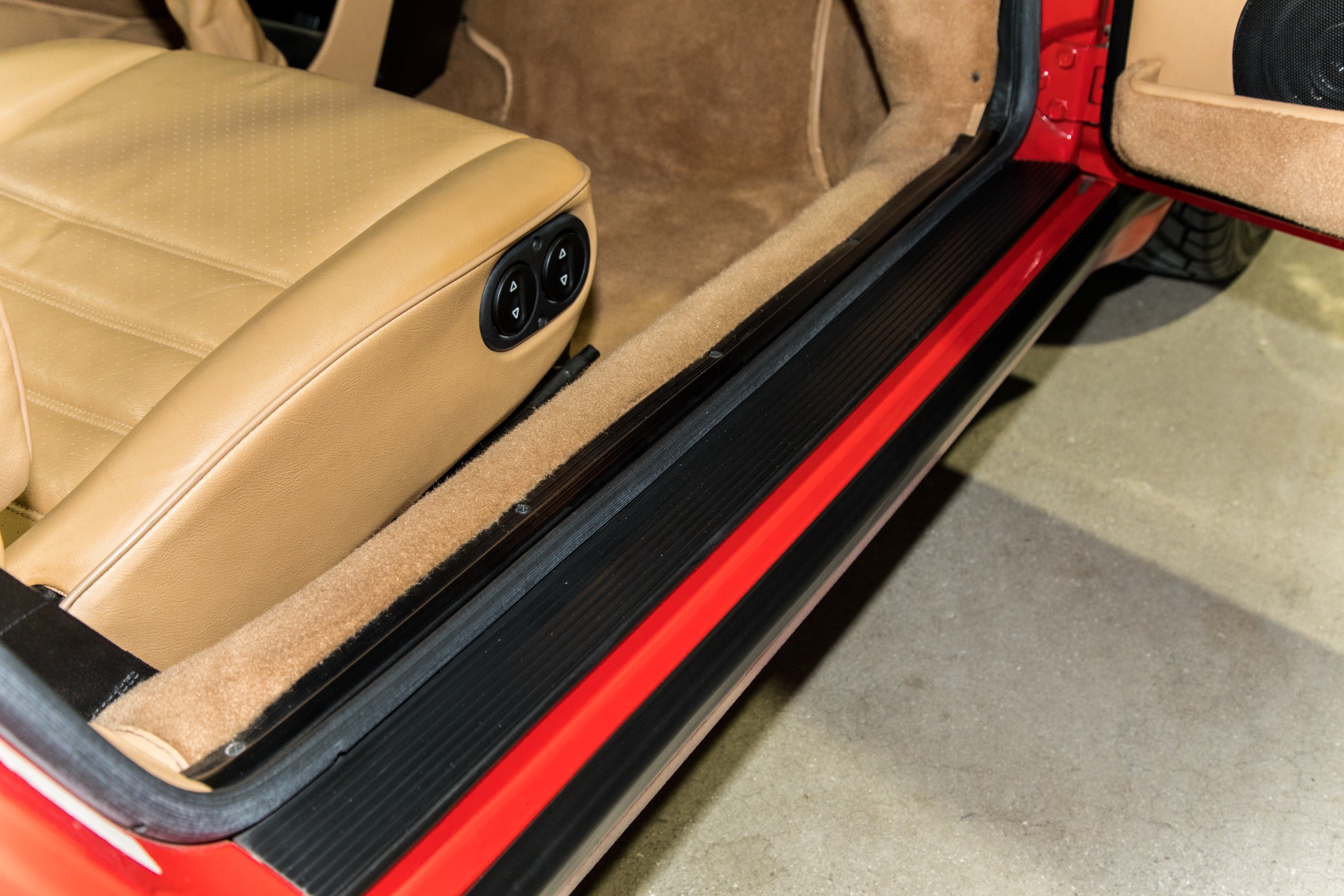 Used-1989-Porsche-911-Carrera-Speedster