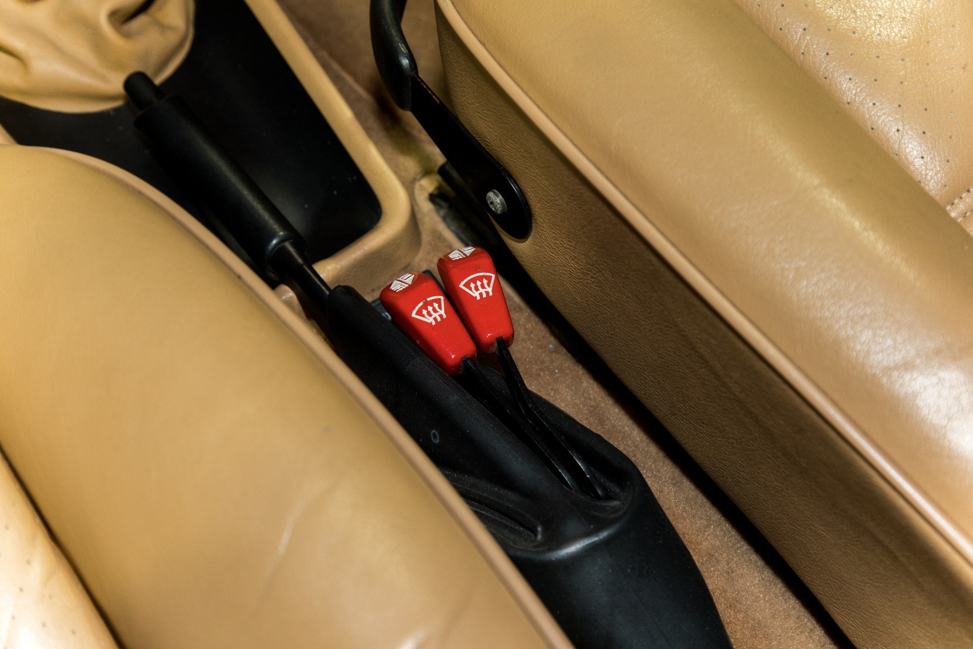 Used-1989-Porsche-911-Carrera-Speedster