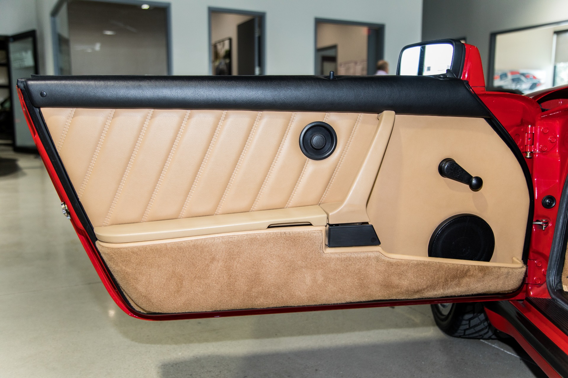 Used-1989-Porsche-911-Carrera-Speedster