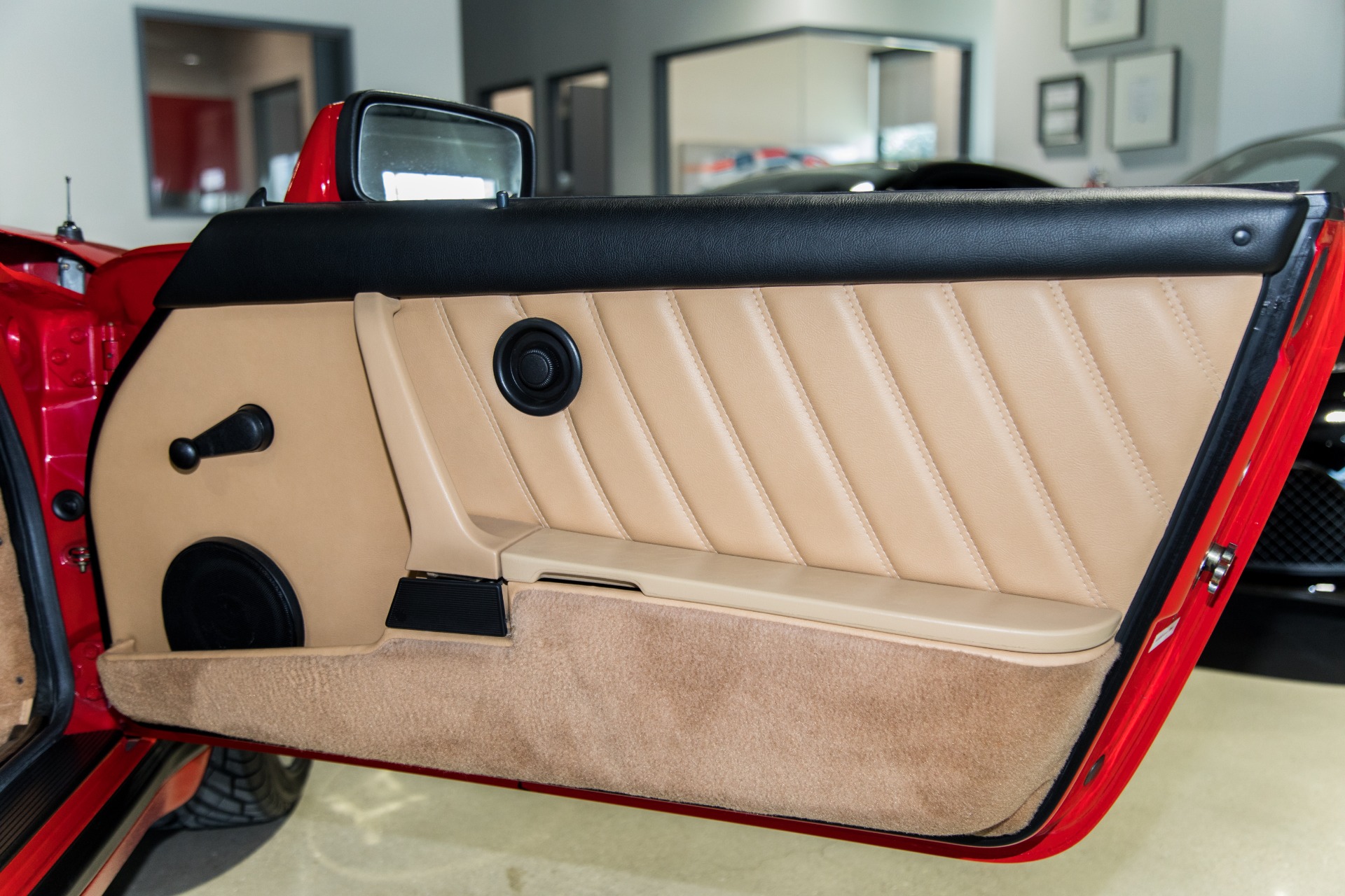 Used-1989-Porsche-911-Carrera-Speedster