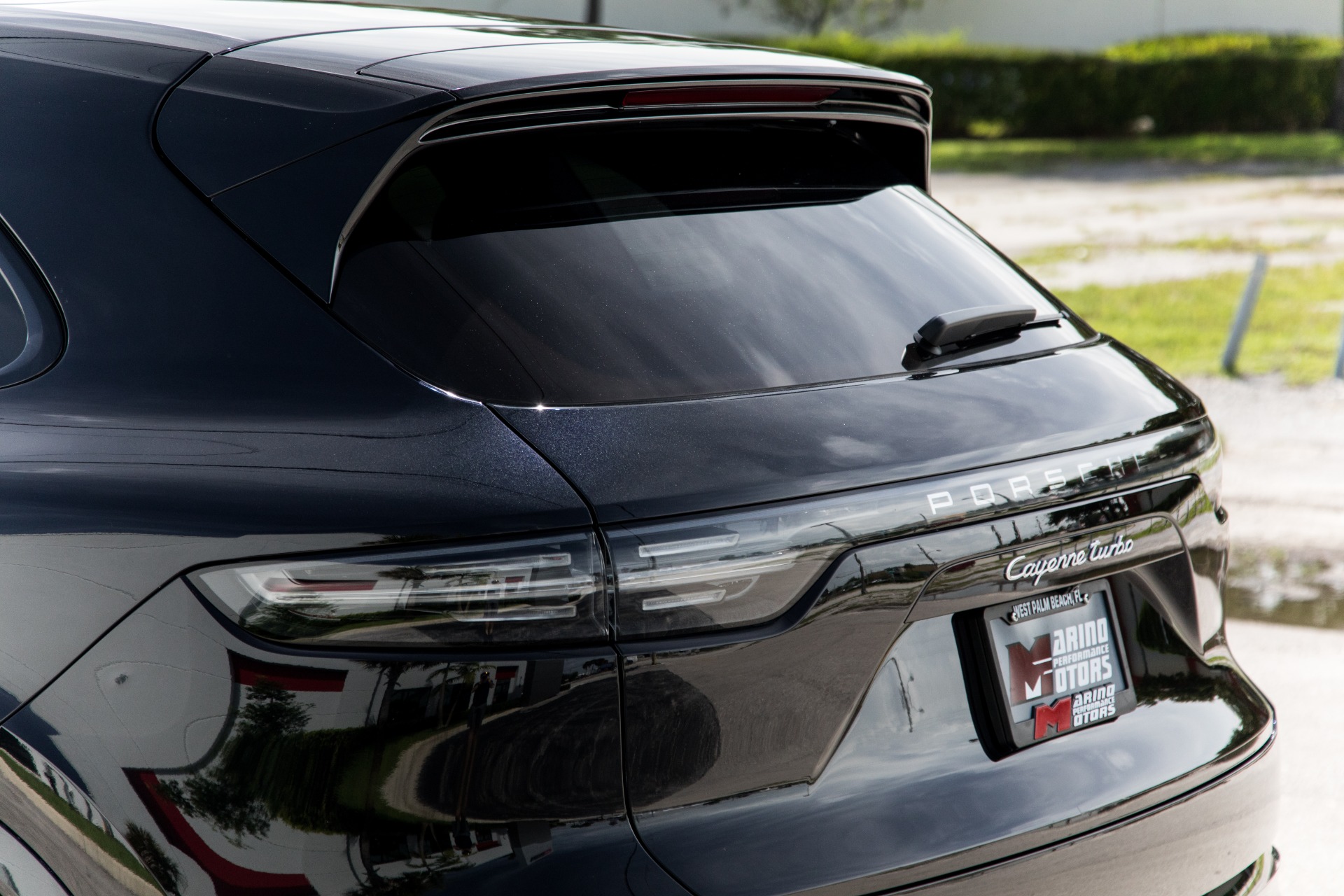 Used-2019-Porsche-Cayenne-Turbo