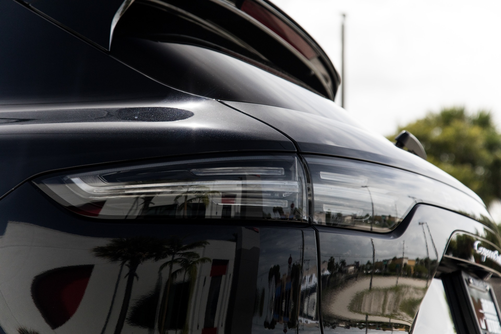 Used-2019-Porsche-Cayenne-Turbo