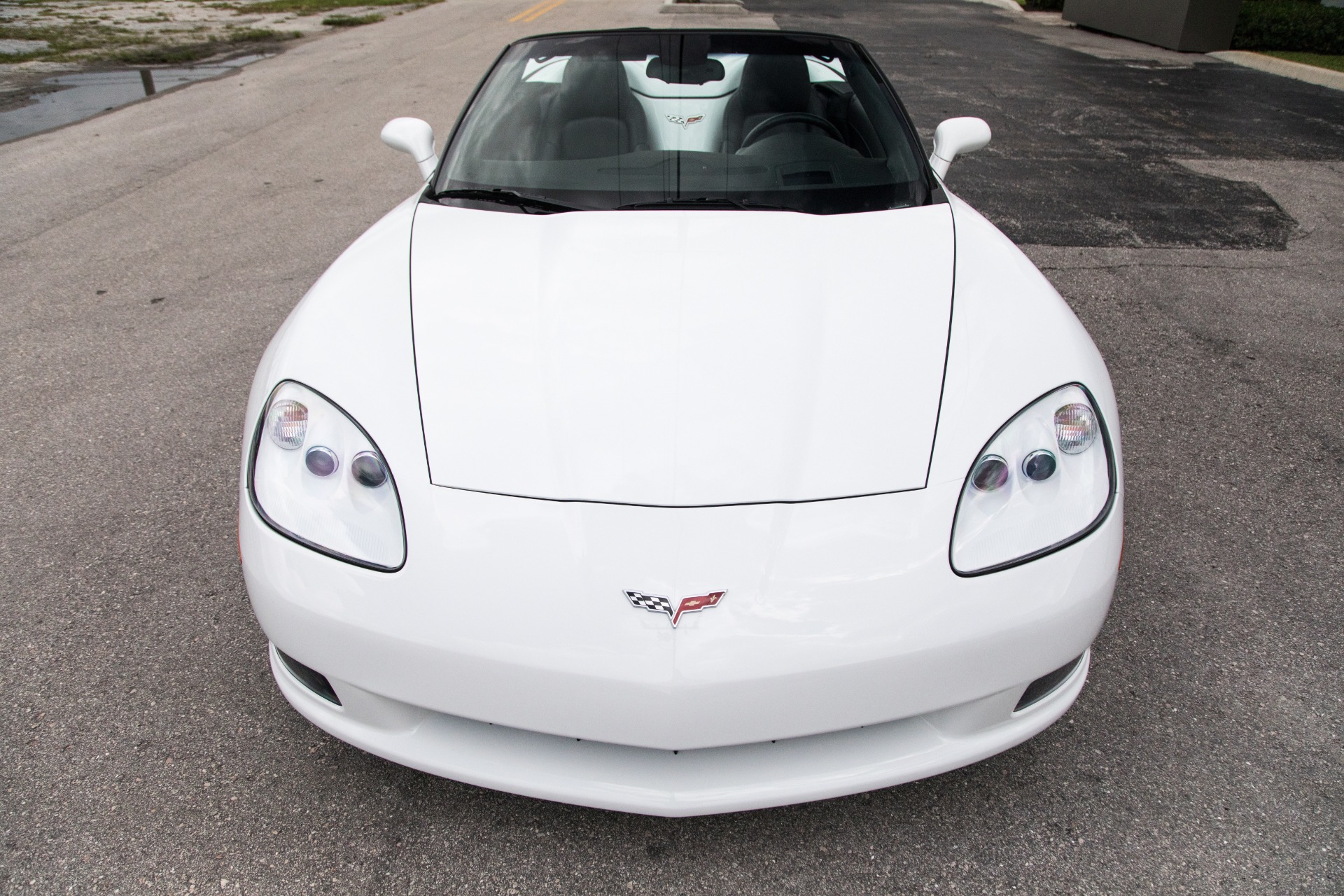 Used-2008-Chevrolet-Corvette-Base