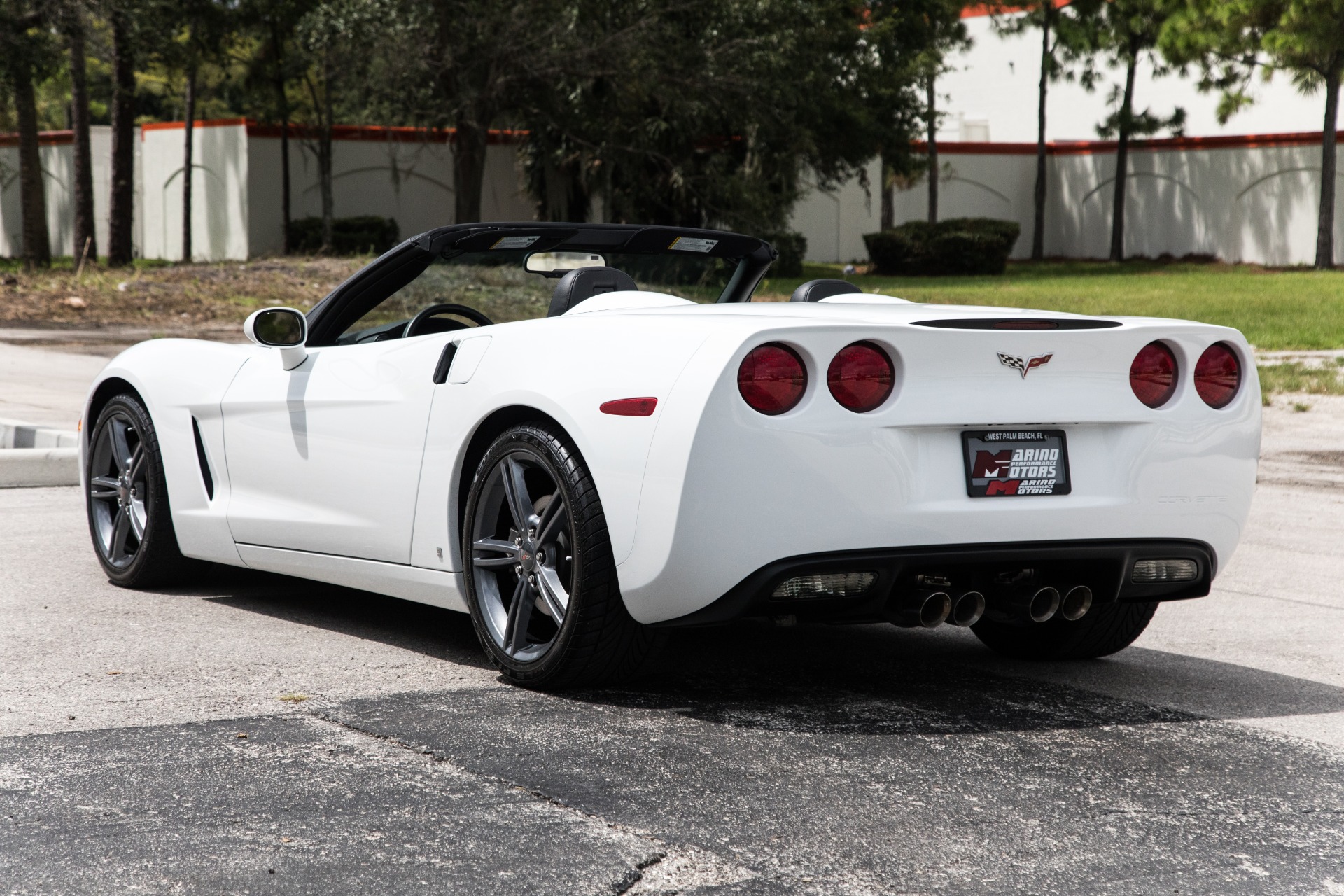 Used-2008-Chevrolet-Corvette-Base