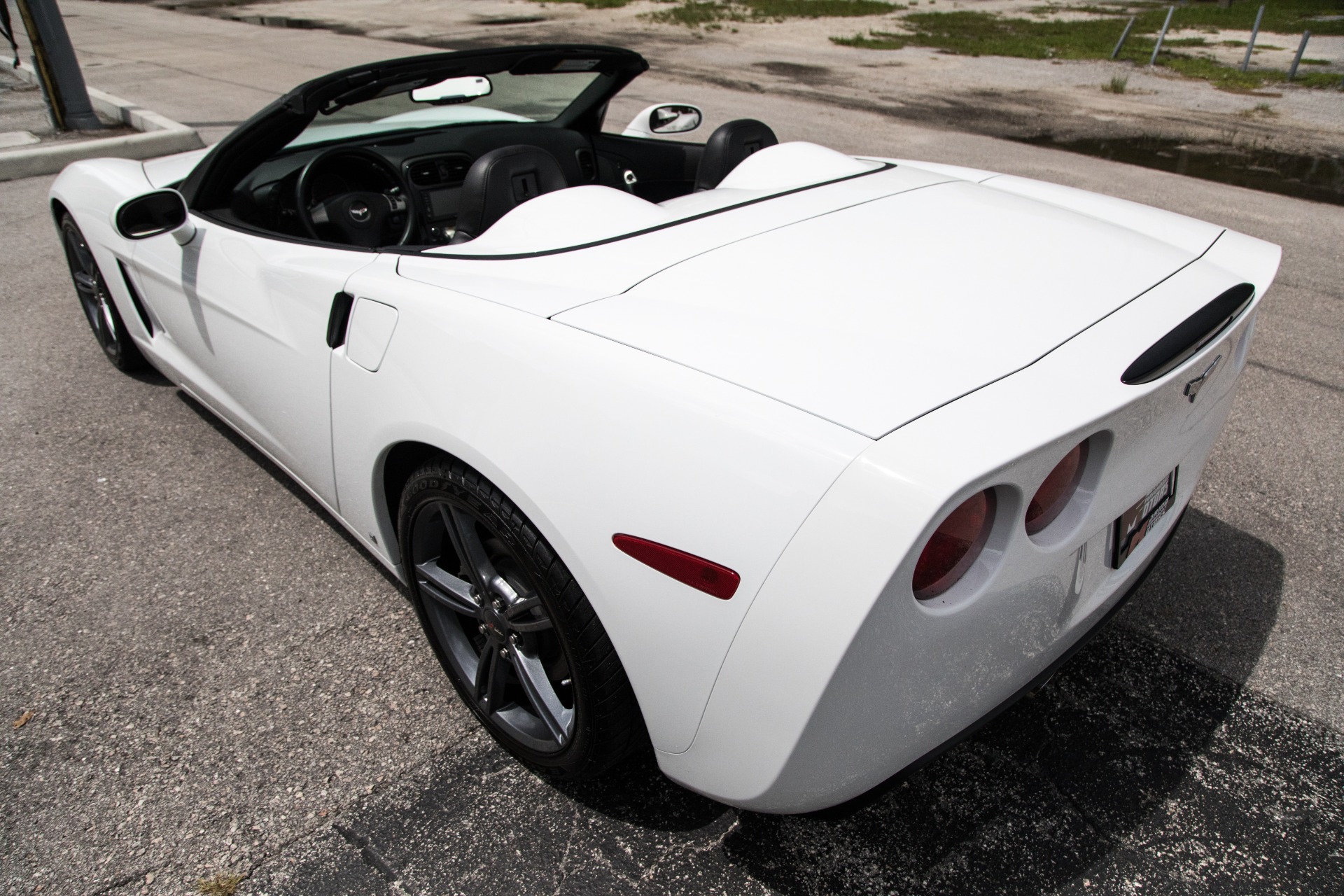 Used-2008-Chevrolet-Corvette-Base