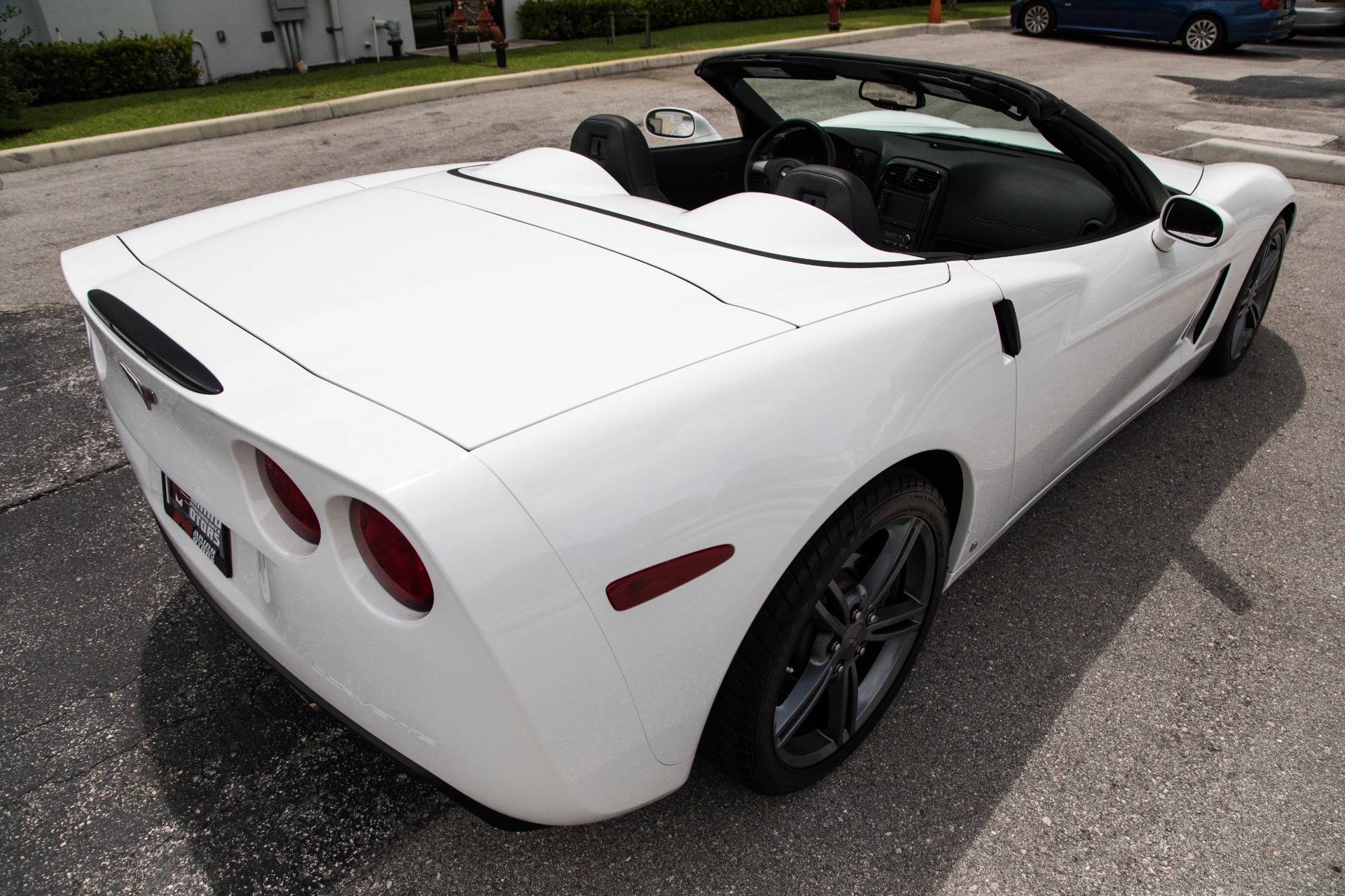 Used-2008-Chevrolet-Corvette-Base