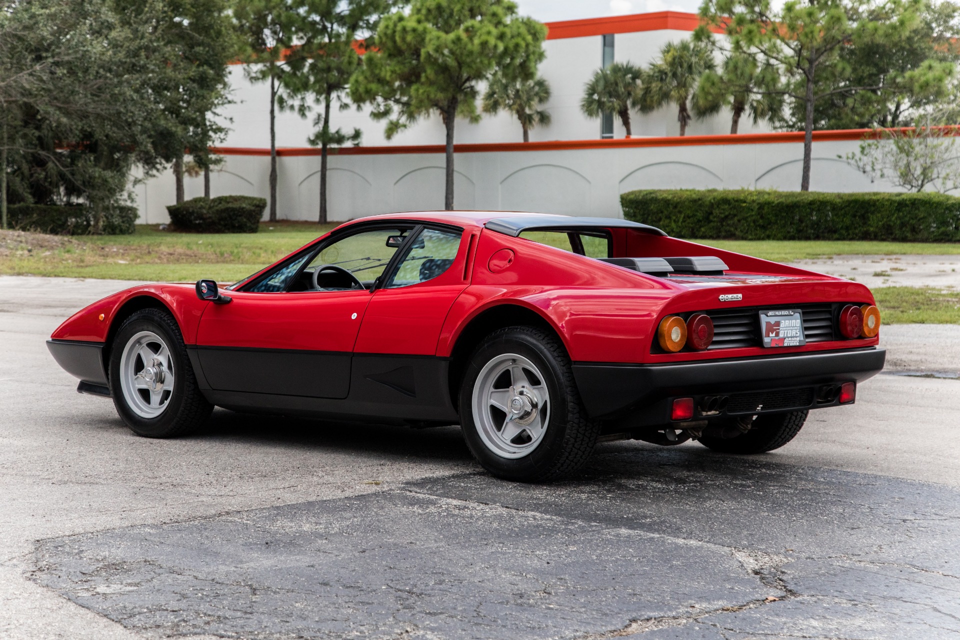 Used-1983-Ferrari-512BBi