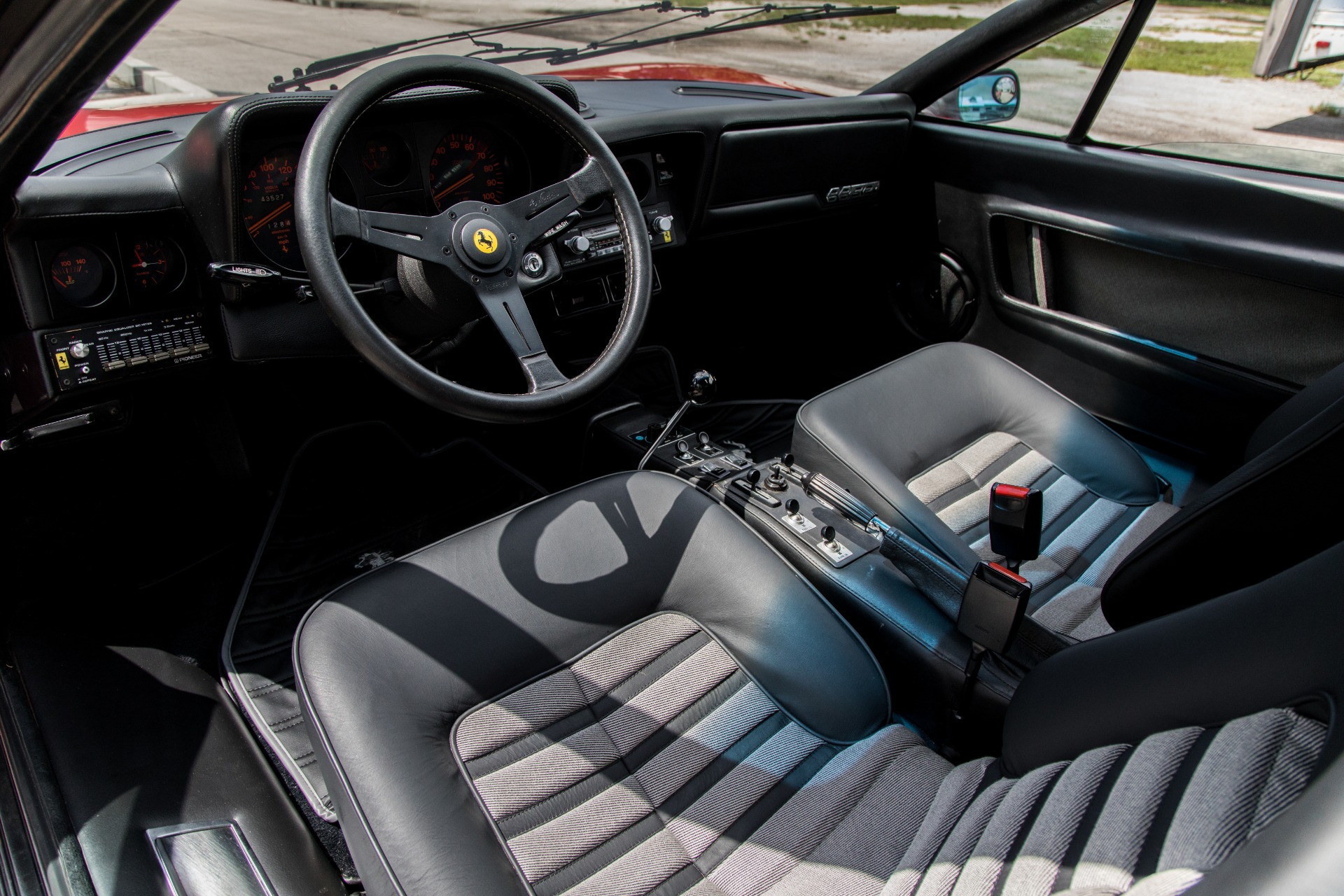 Used-1983-Ferrari-512BBi