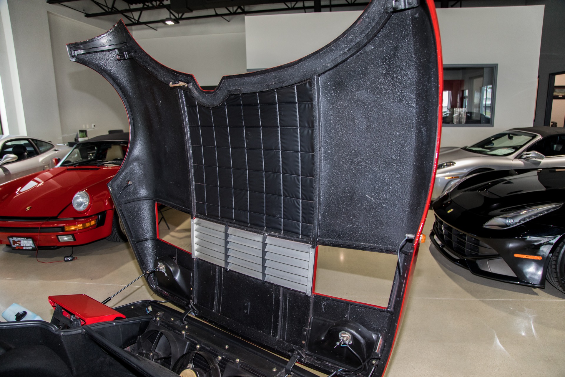 Used-1983-Ferrari-512BBi