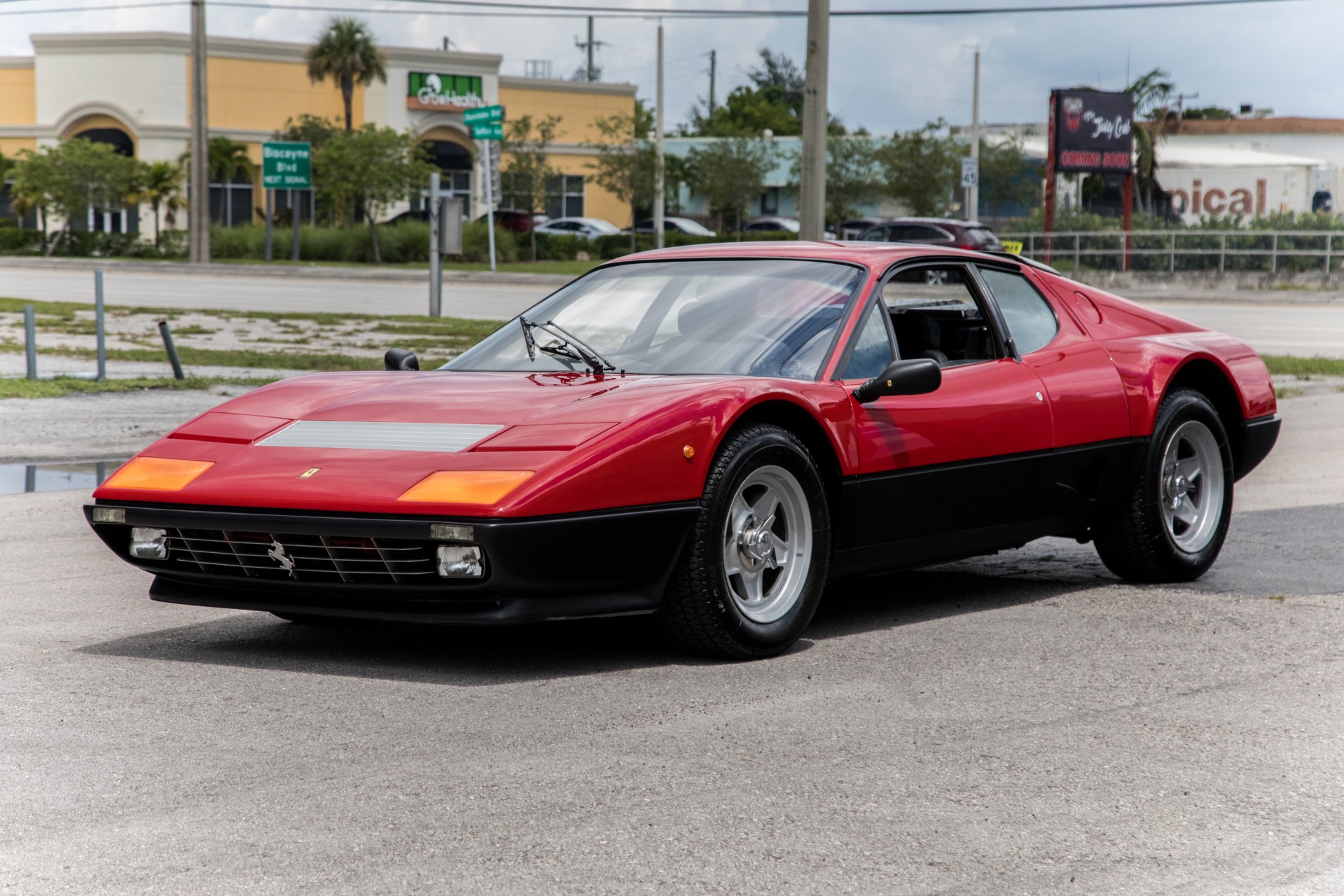 Used-1983-Ferrari-512BBi