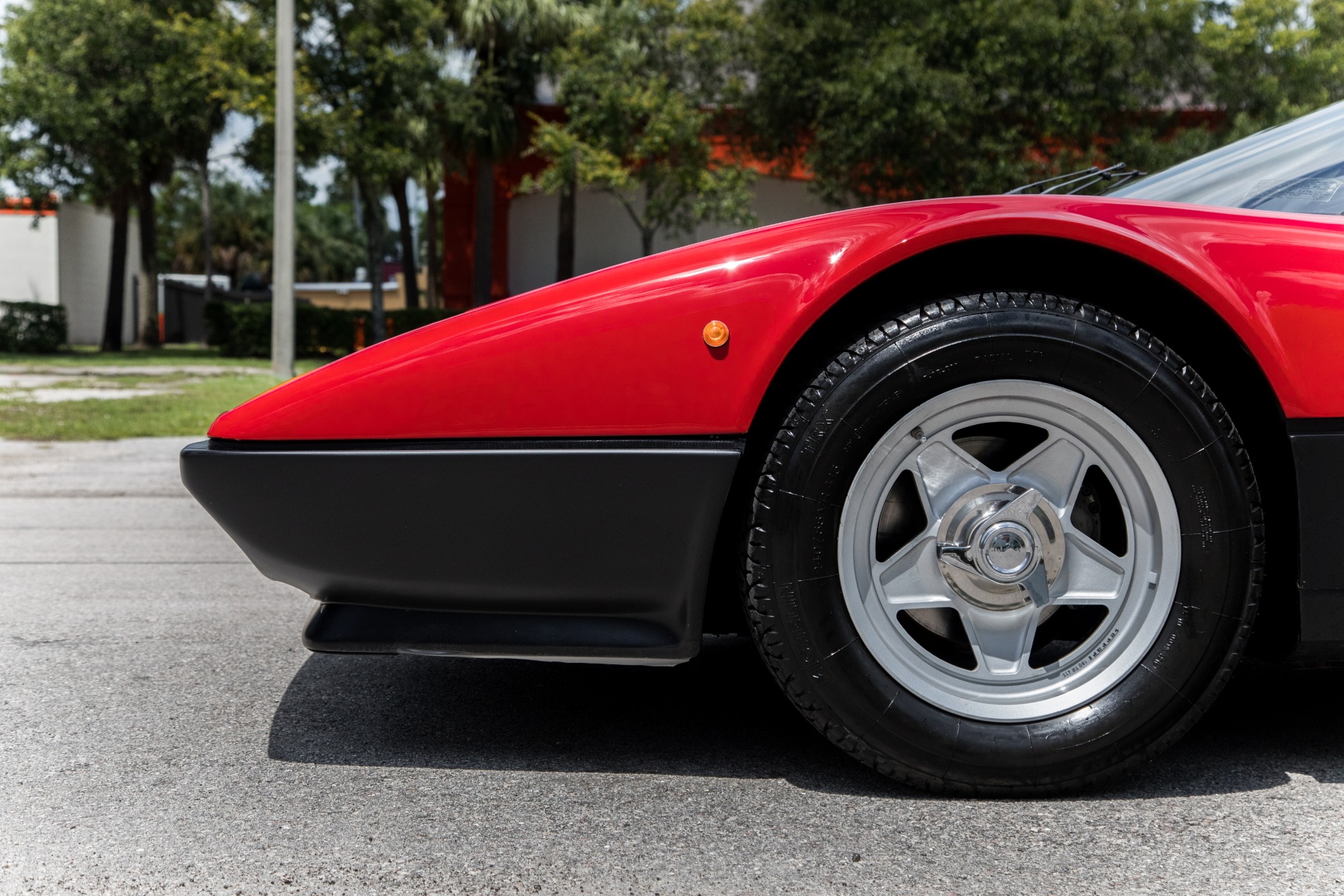 Used-1983-Ferrari-512BBi