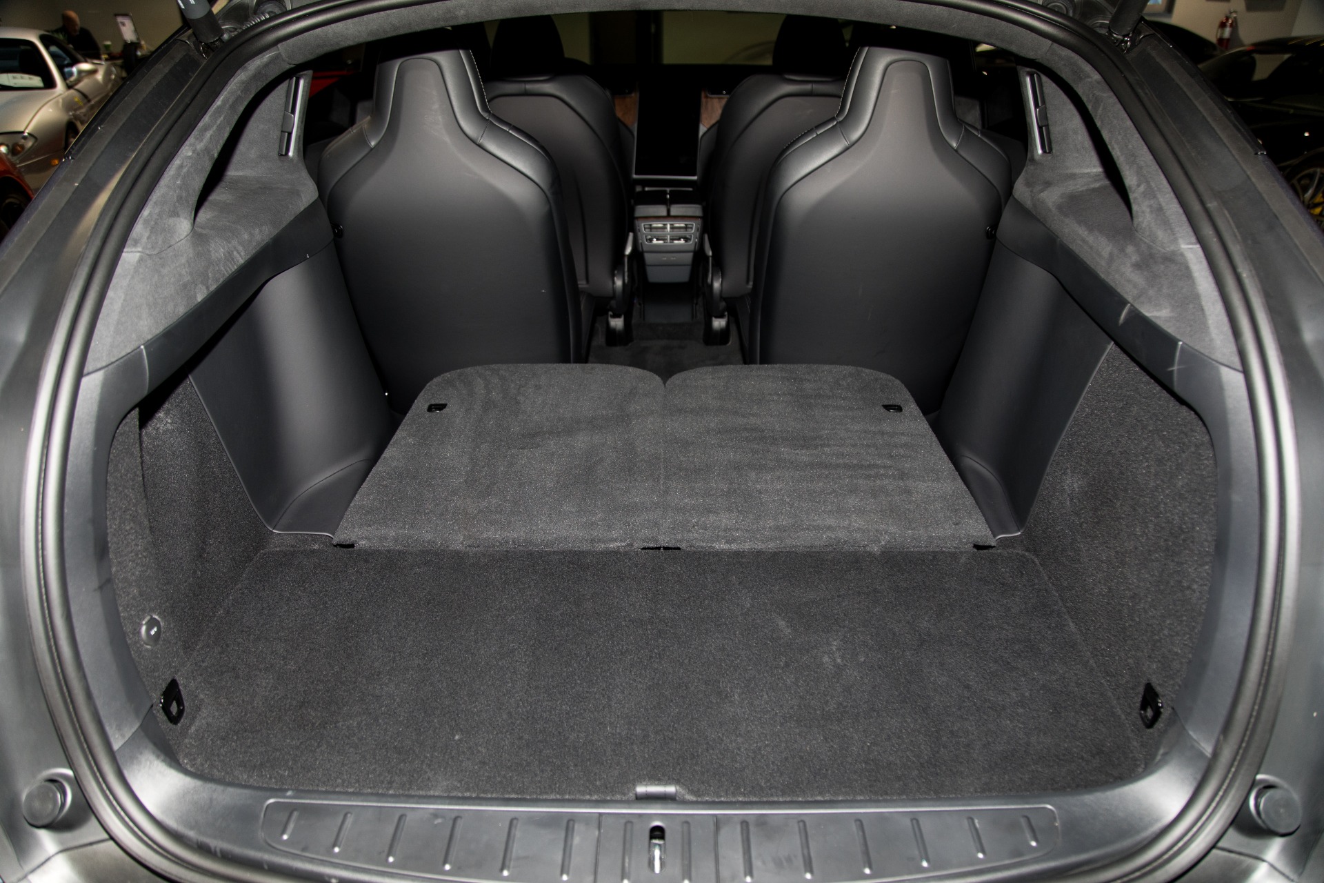 Used-2020-Tesla-Model-X-Long-Range