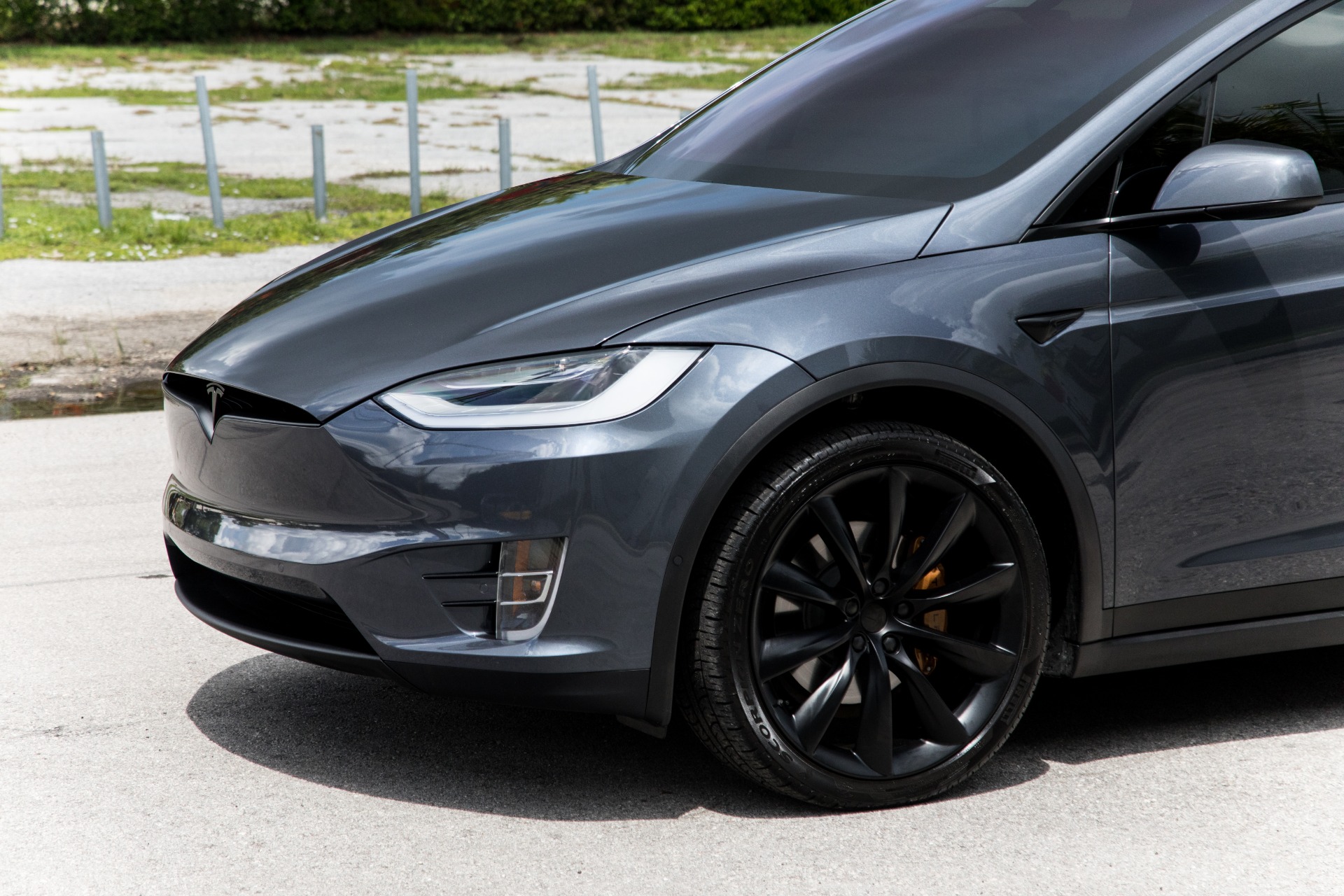 Used-2020-Tesla-Model-X-Long-Range