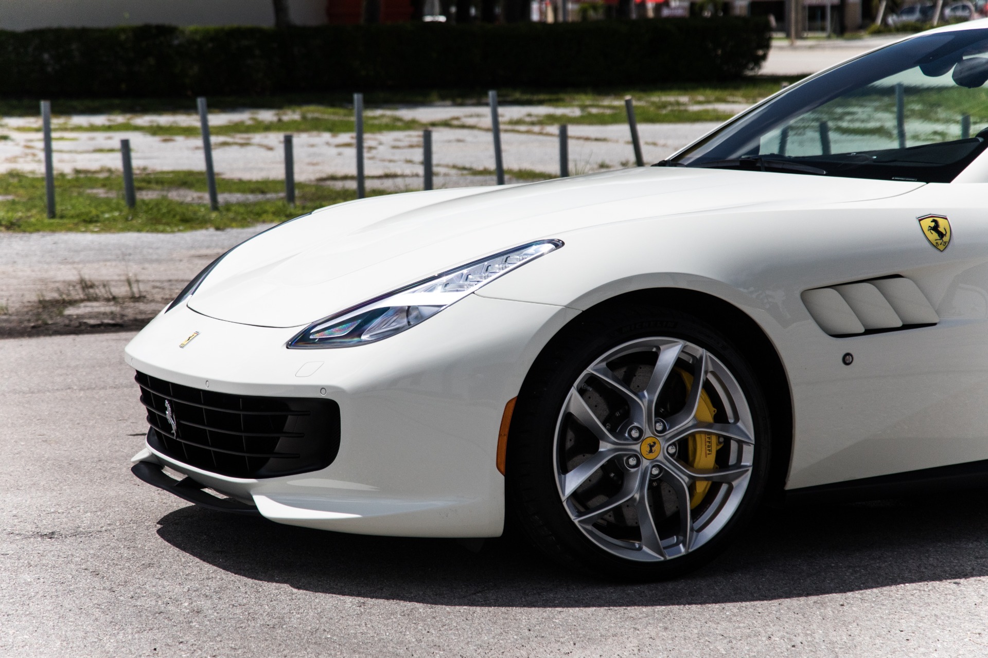 Used-2018-Ferrari-GTC4Lusso-T