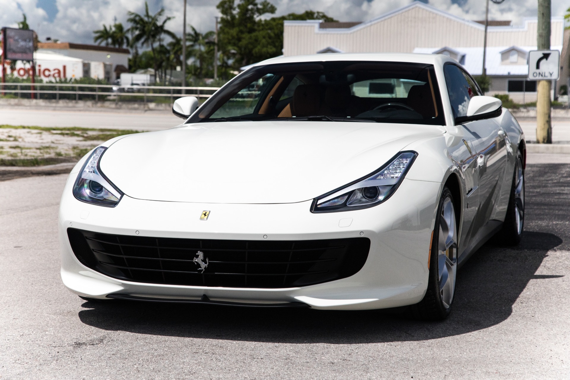 2018 ferrari gtc4lusso t