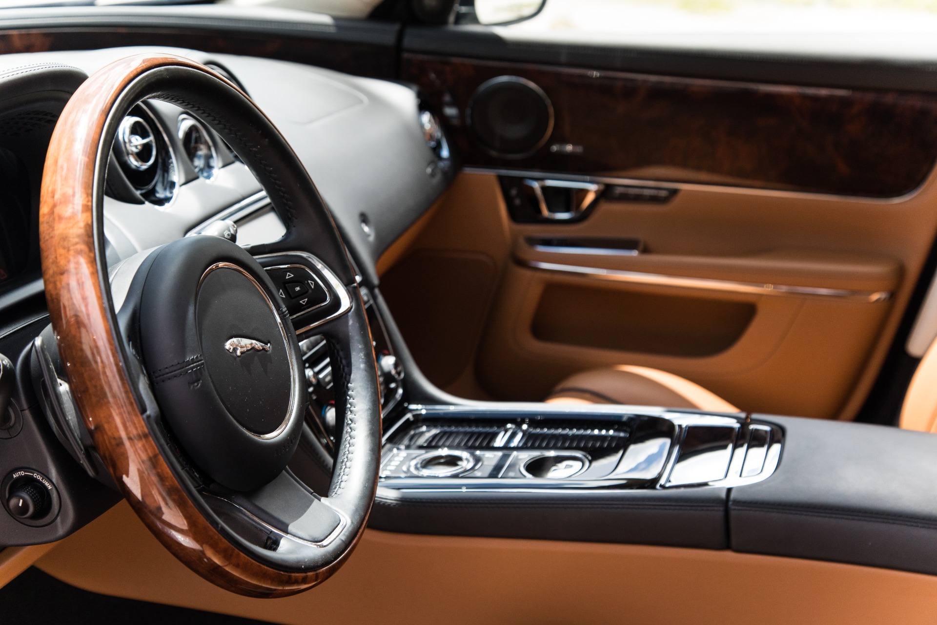 Used-2015-Jaguar-XJL-Portfolio
