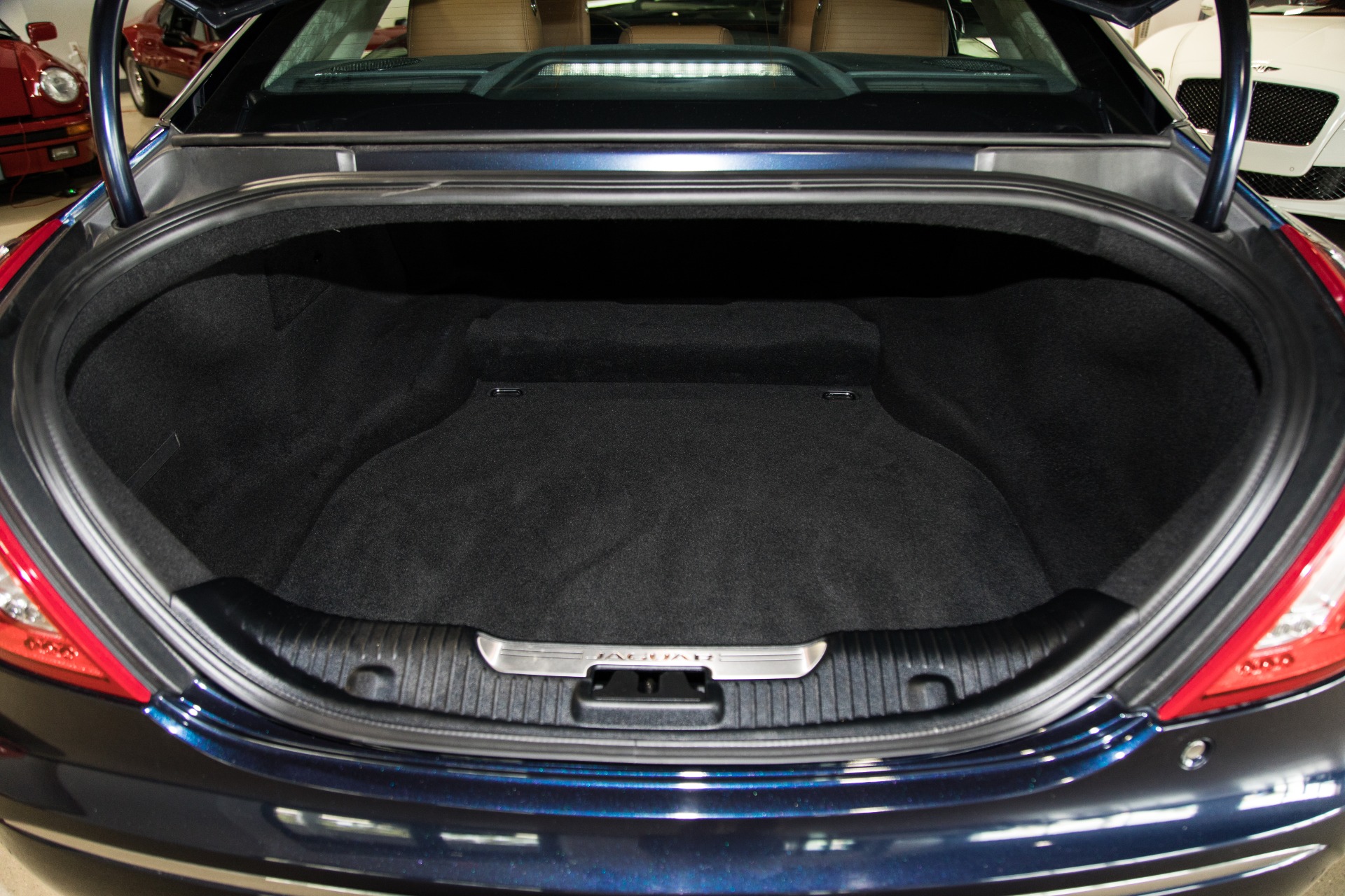 Used-2015-Jaguar-XJL-Portfolio