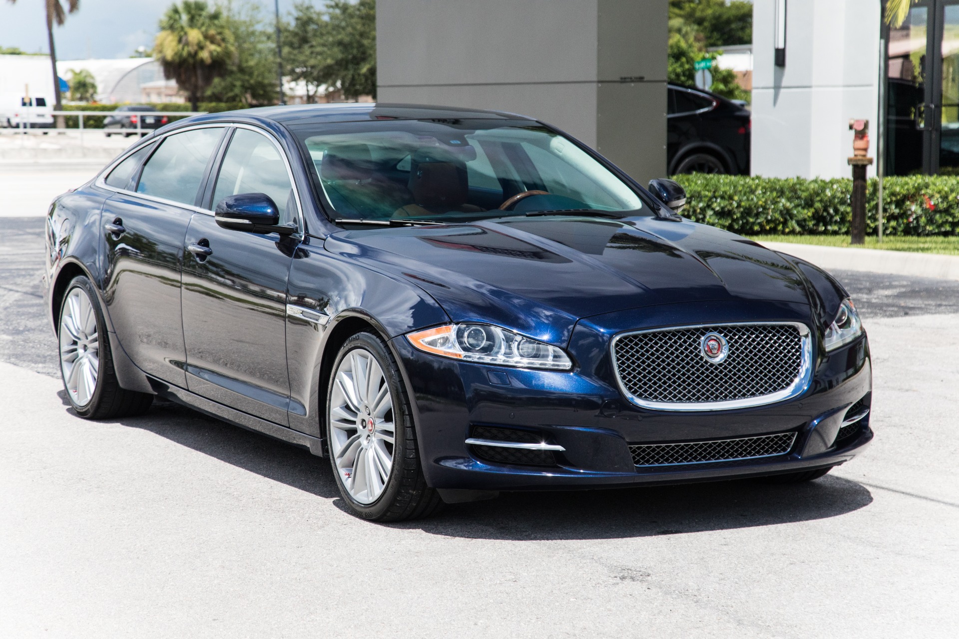 Used-2015-Jaguar-XJL-Portfolio
