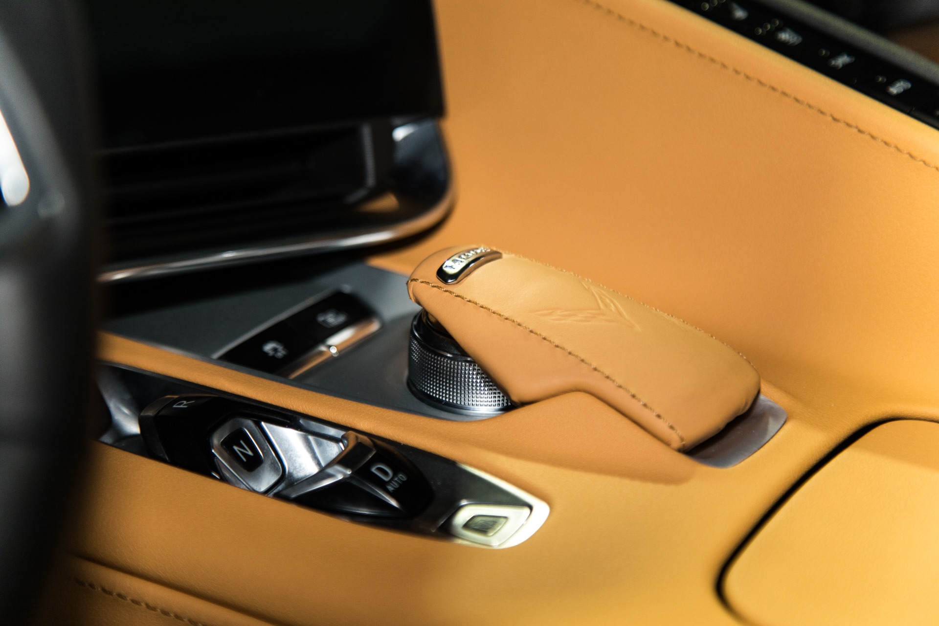 Used-2020-Chevrolet-Corvette-Stingray
