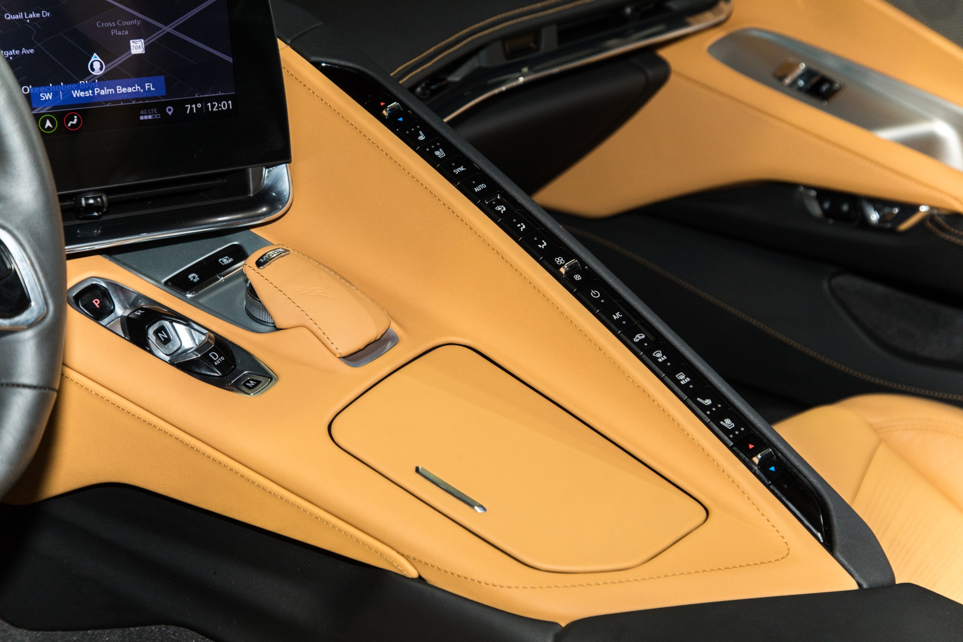 Used-2020-Chevrolet-Corvette-Stingray