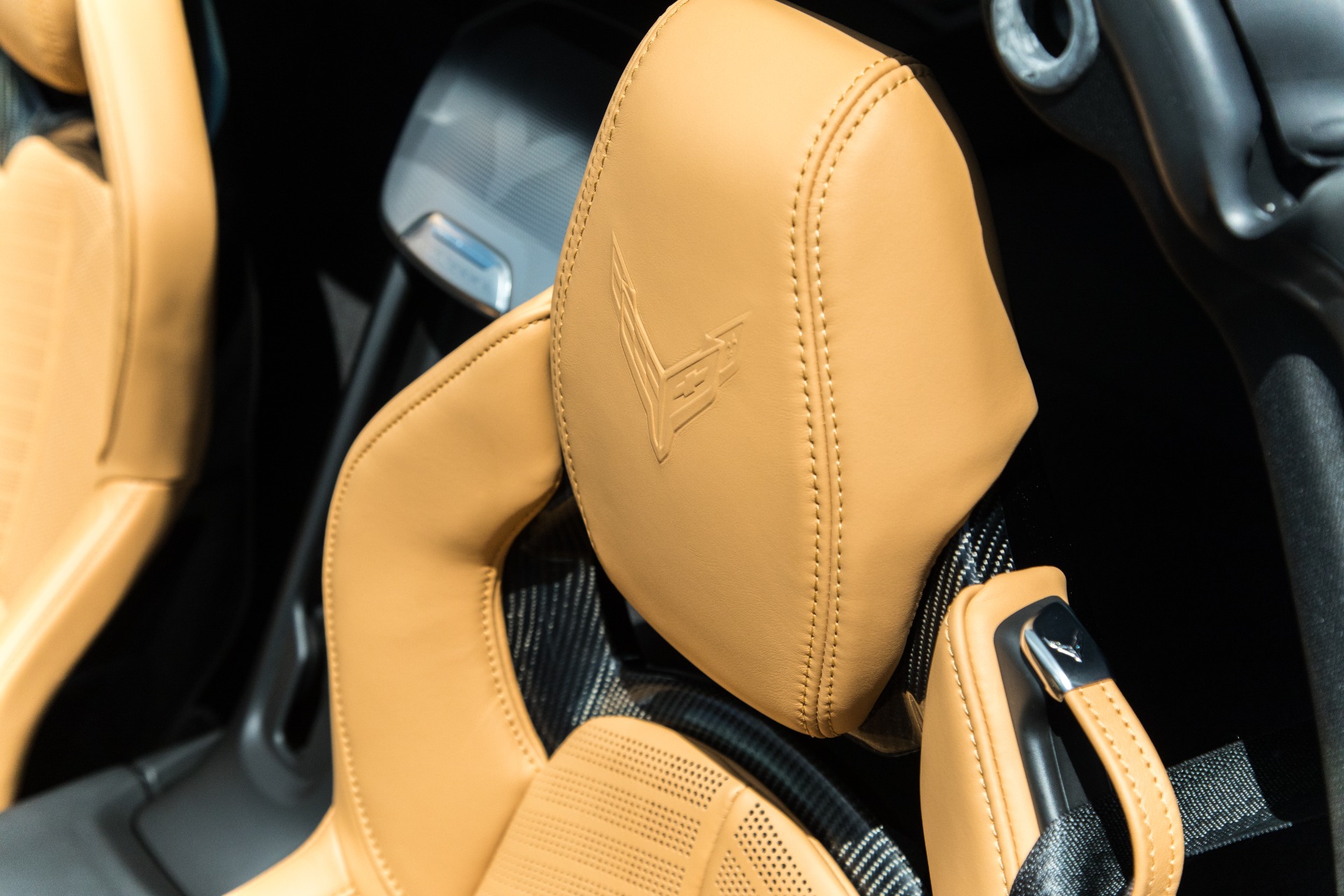 Used-2020-Chevrolet-Corvette-Stingray