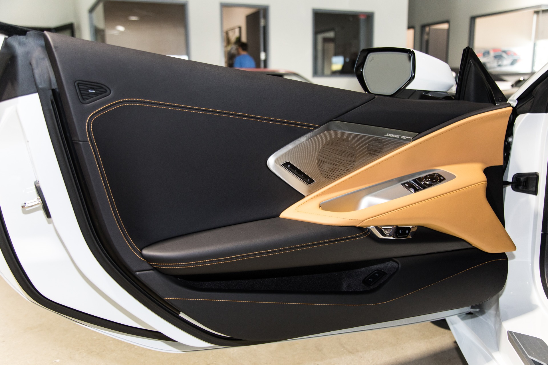 Used-2020-Chevrolet-Corvette-Stingray