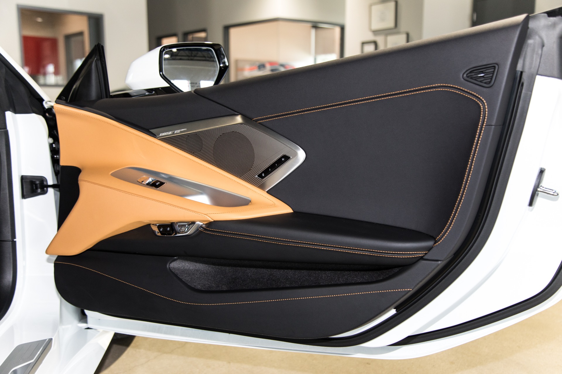 Used-2020-Chevrolet-Corvette-Stingray